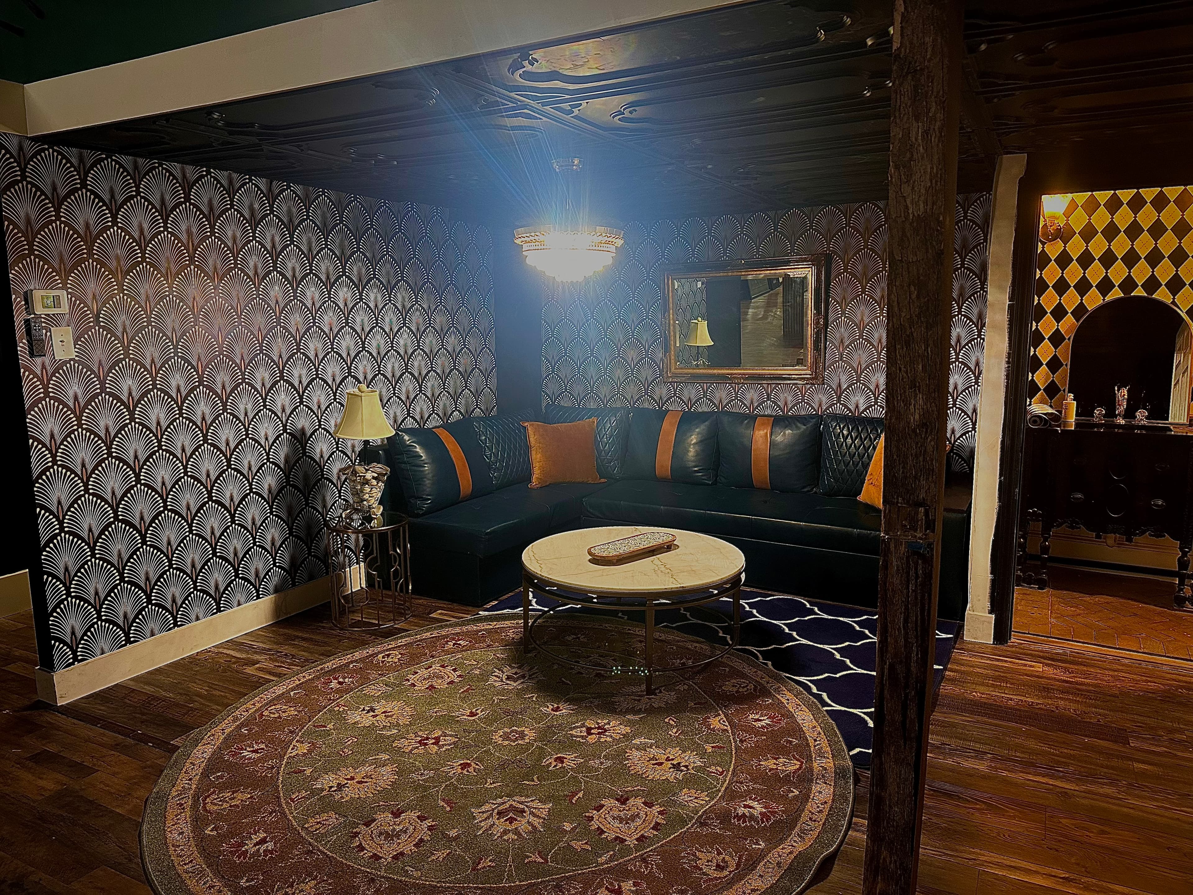 Bunkers clubhouse - Image 1