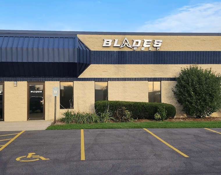 Blades Golf - Image 2