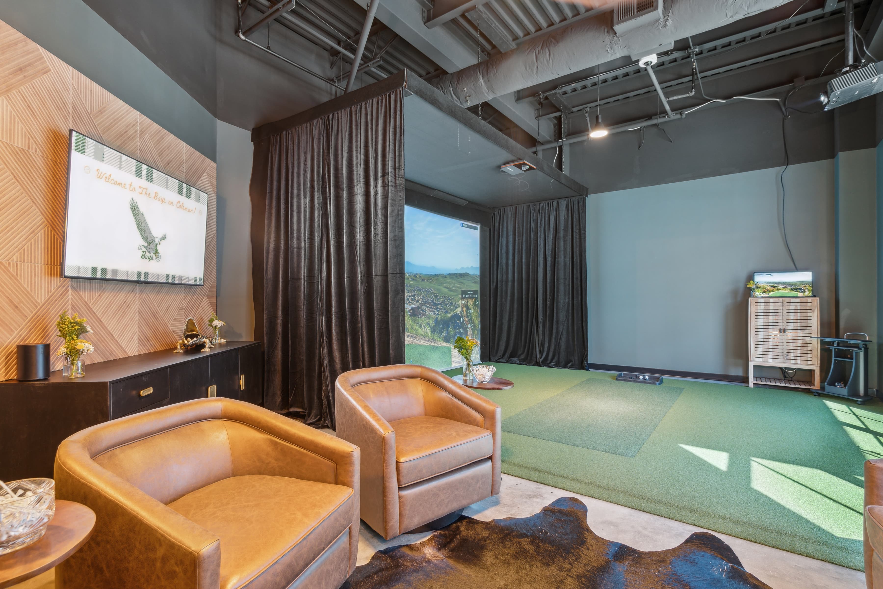 Indoor Golf Club: The Bays on Coleman Golf Simulators - Image 1
