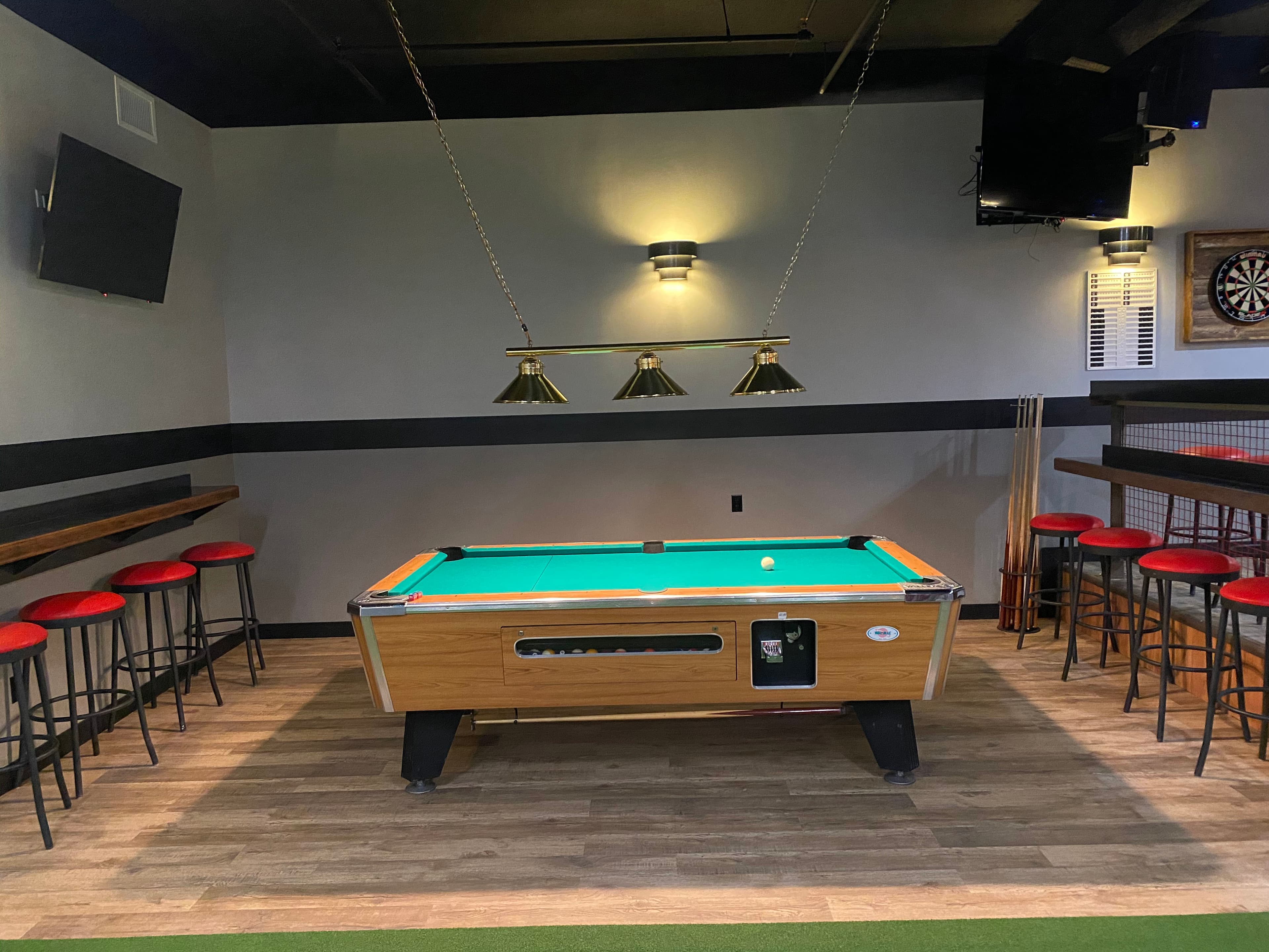 Longshotz Golf (Edmonton) - Image 3