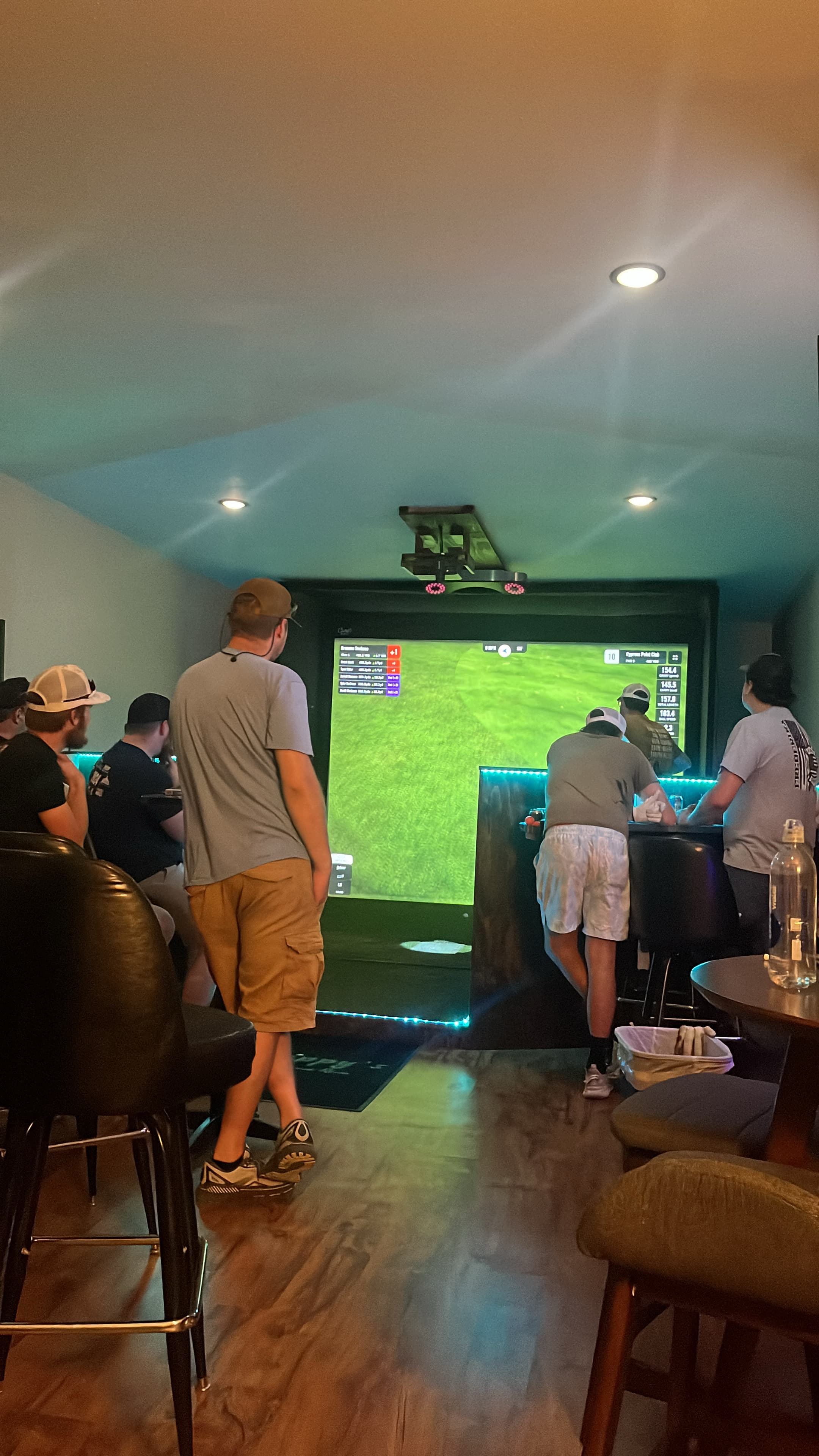 Chippy's Green Room - Image 2