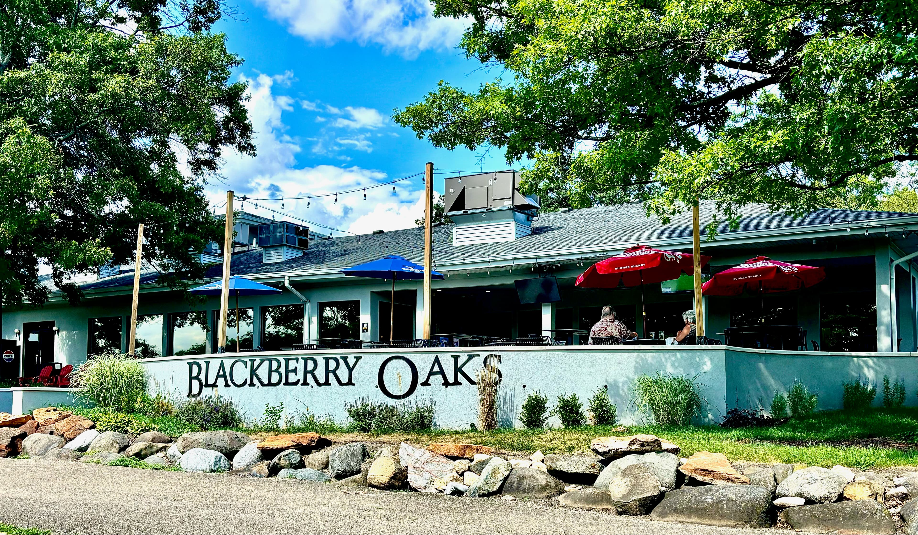 The Oaks Grille - Image 1