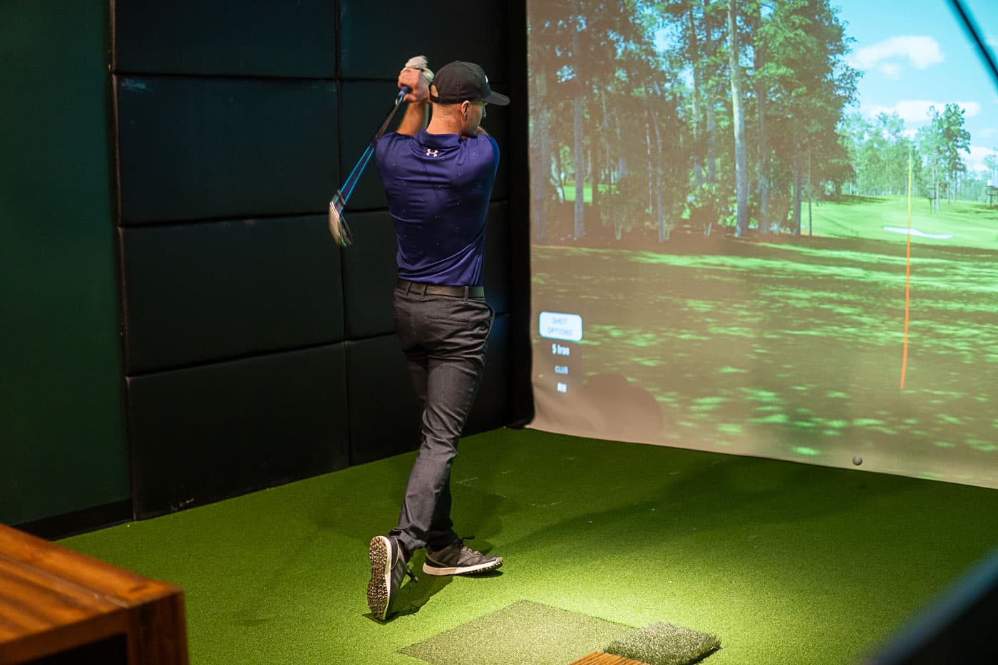 Swings Indoor Golf - Image 2