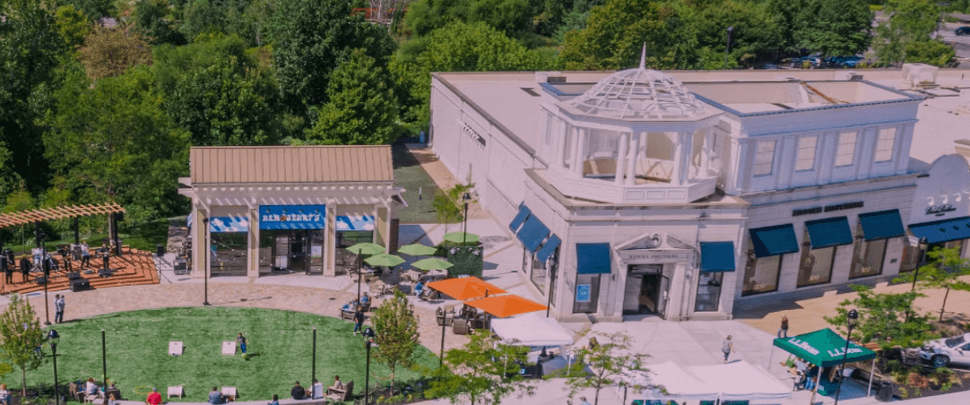 Golf Lounge 18 - Image 10