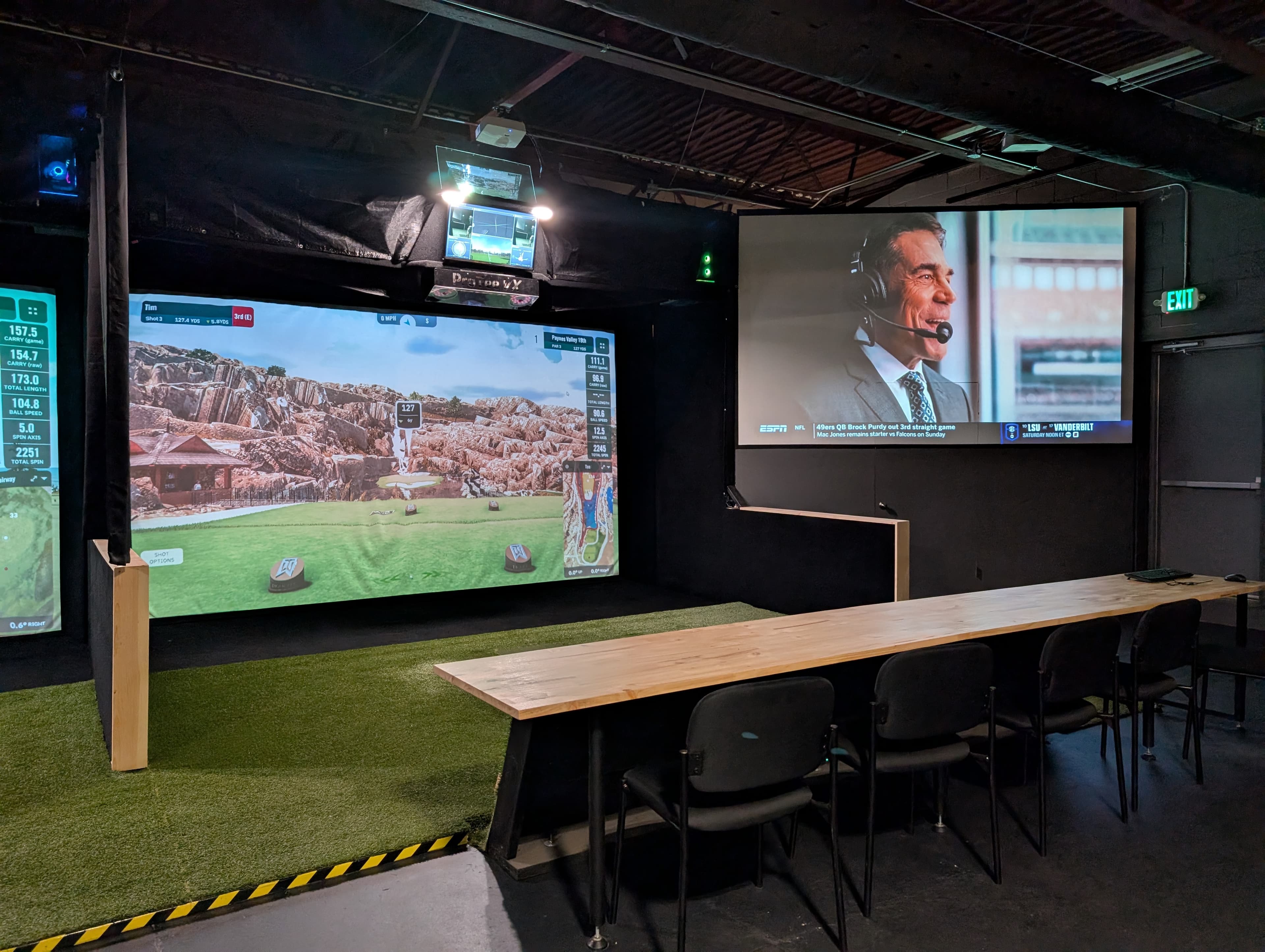 Tim's Birdies and Bullseye's Indoor Golf - Image 8