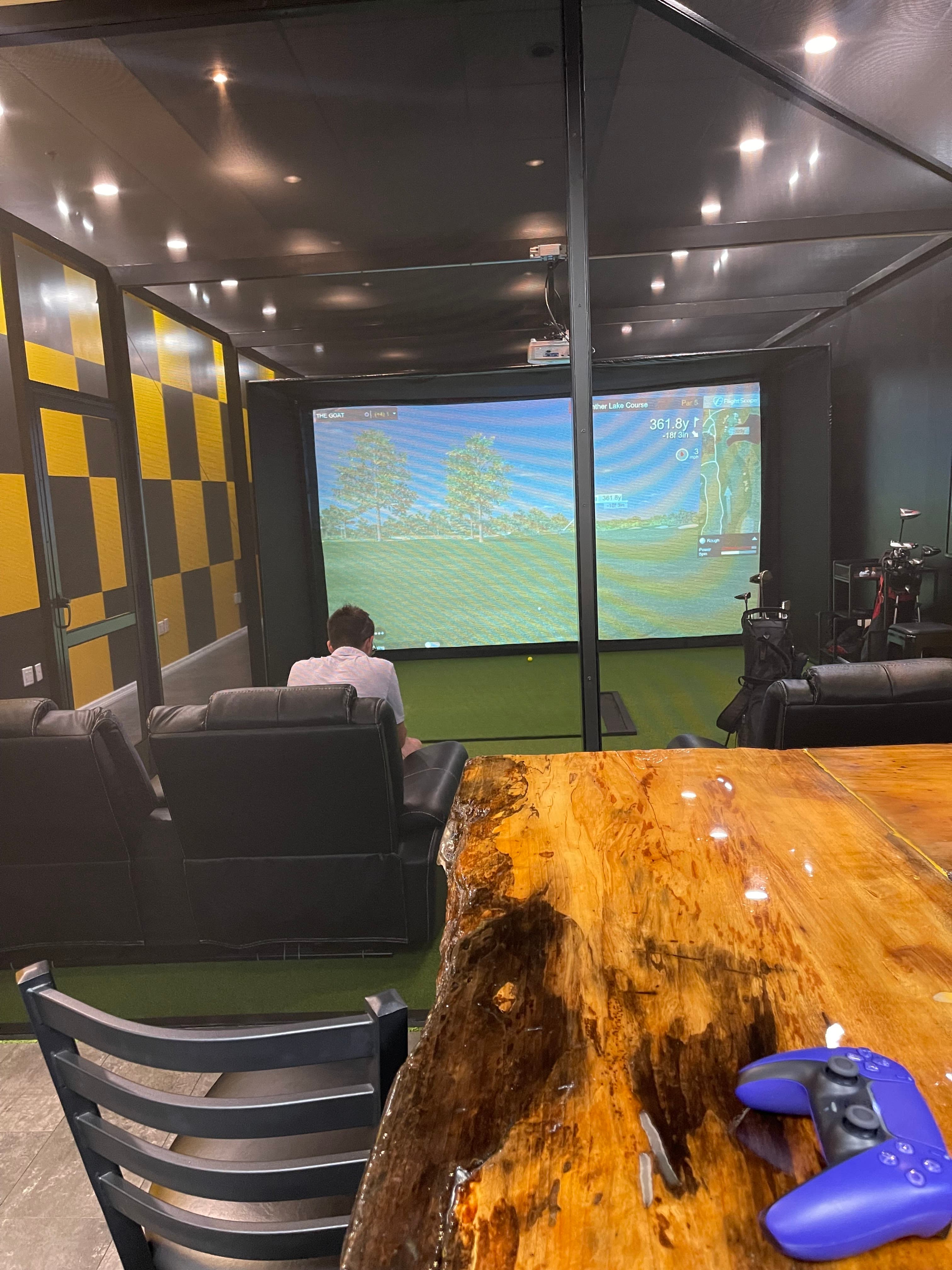 Sim Boss Golf & Racing Simulation Lounge - Image 6