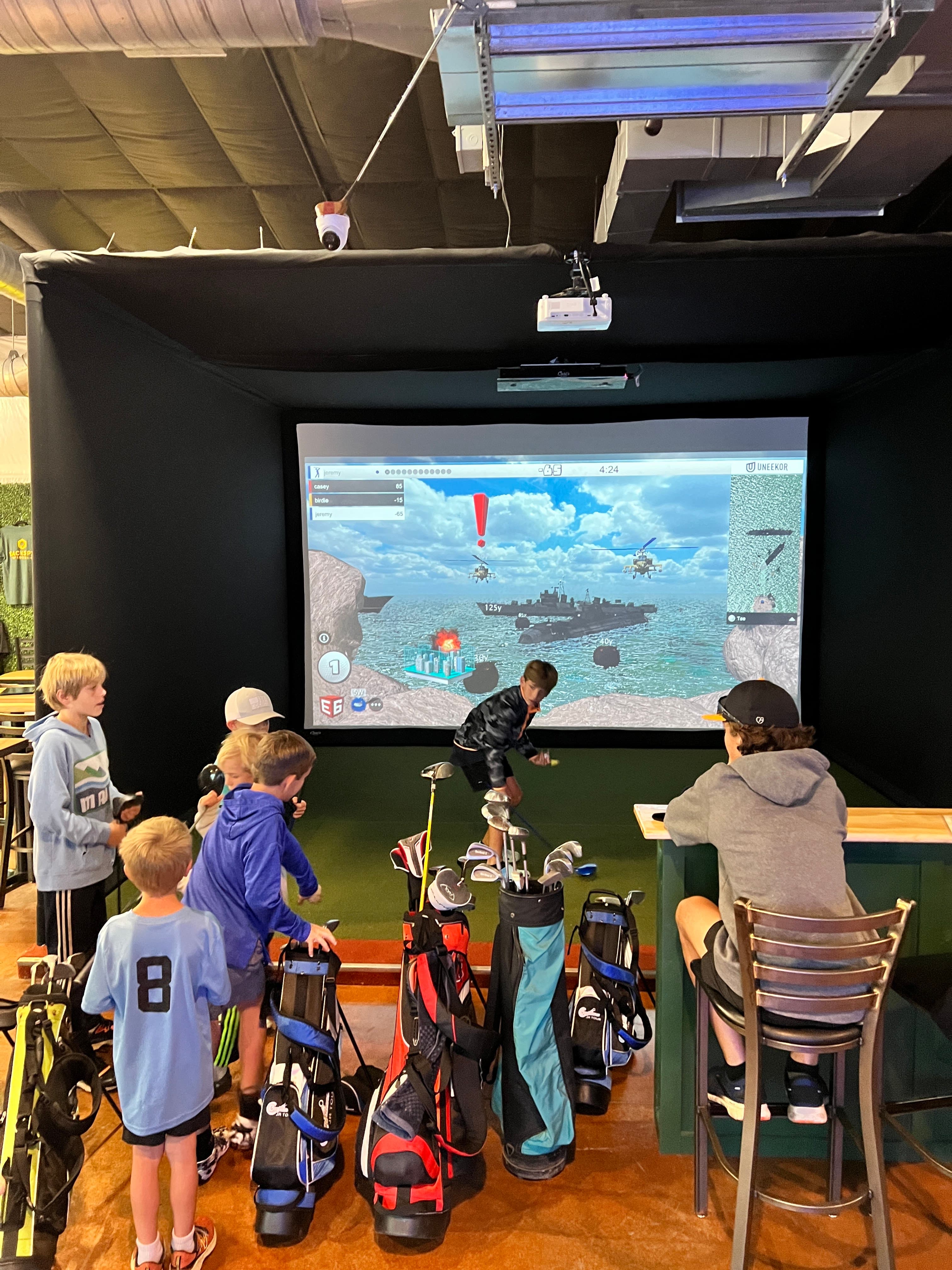 Backspin Social | Indoor Golf & Bar - Image 10