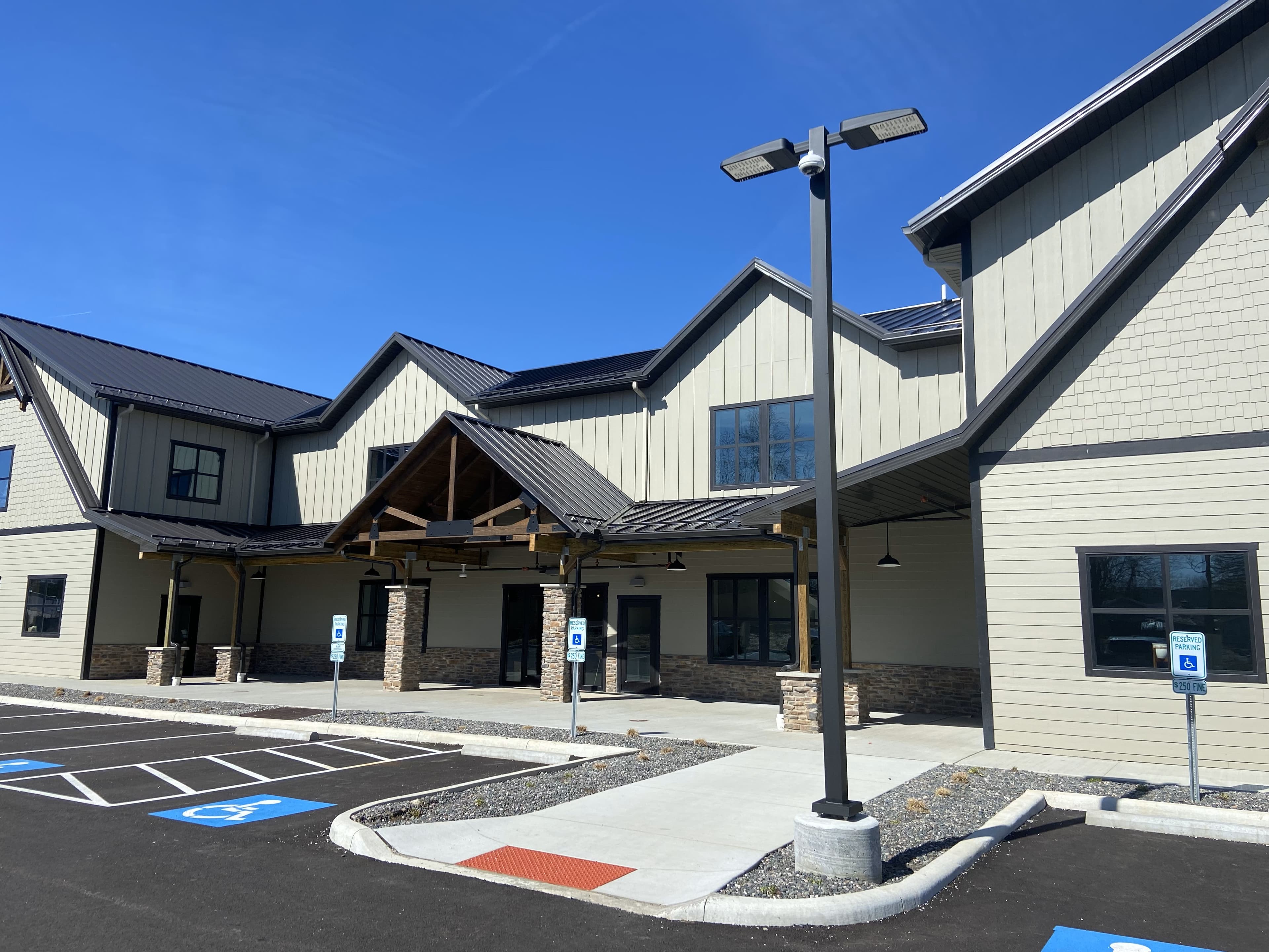 The Corner Club - Image 4