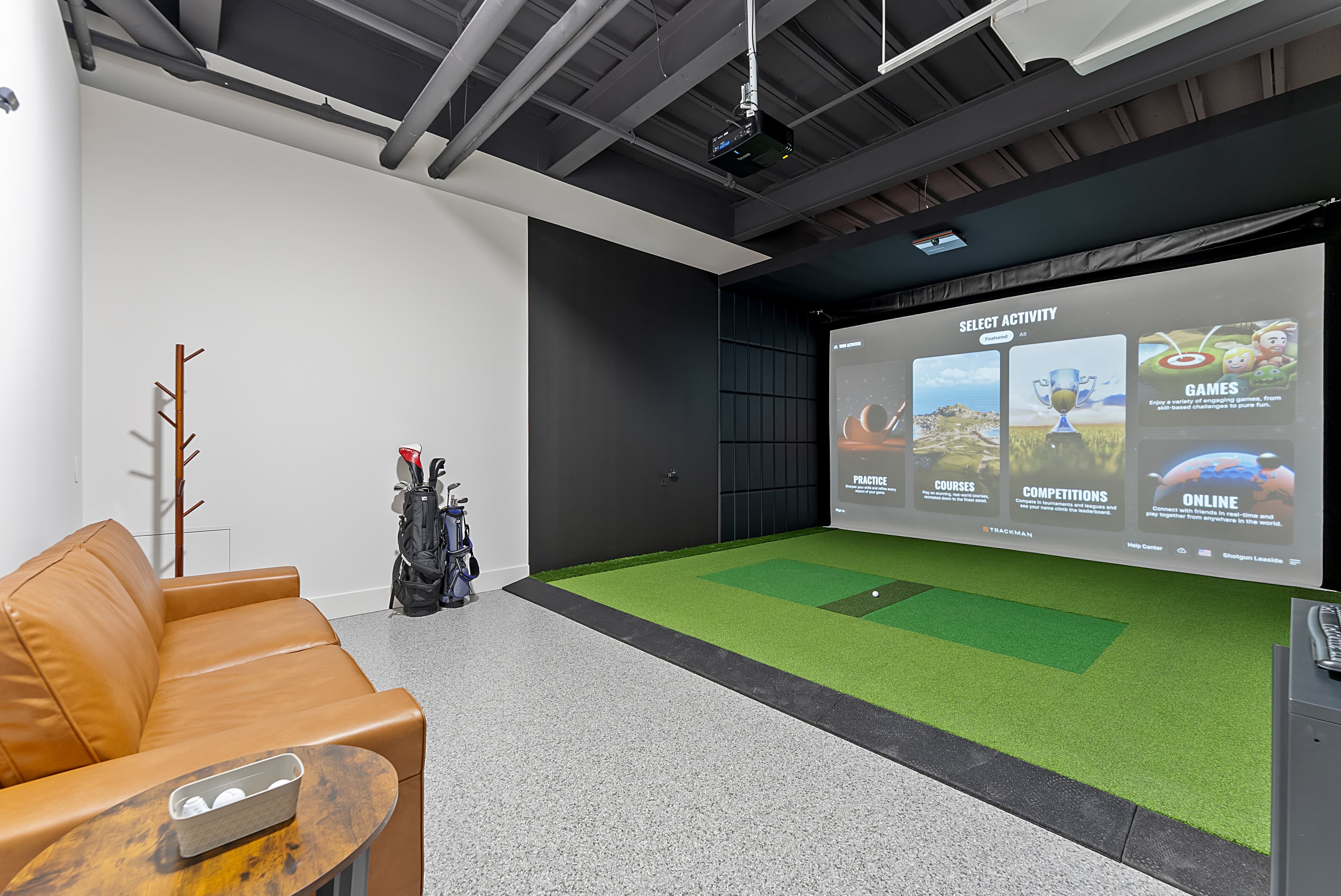 Shotgun Indoor Golf Leaside