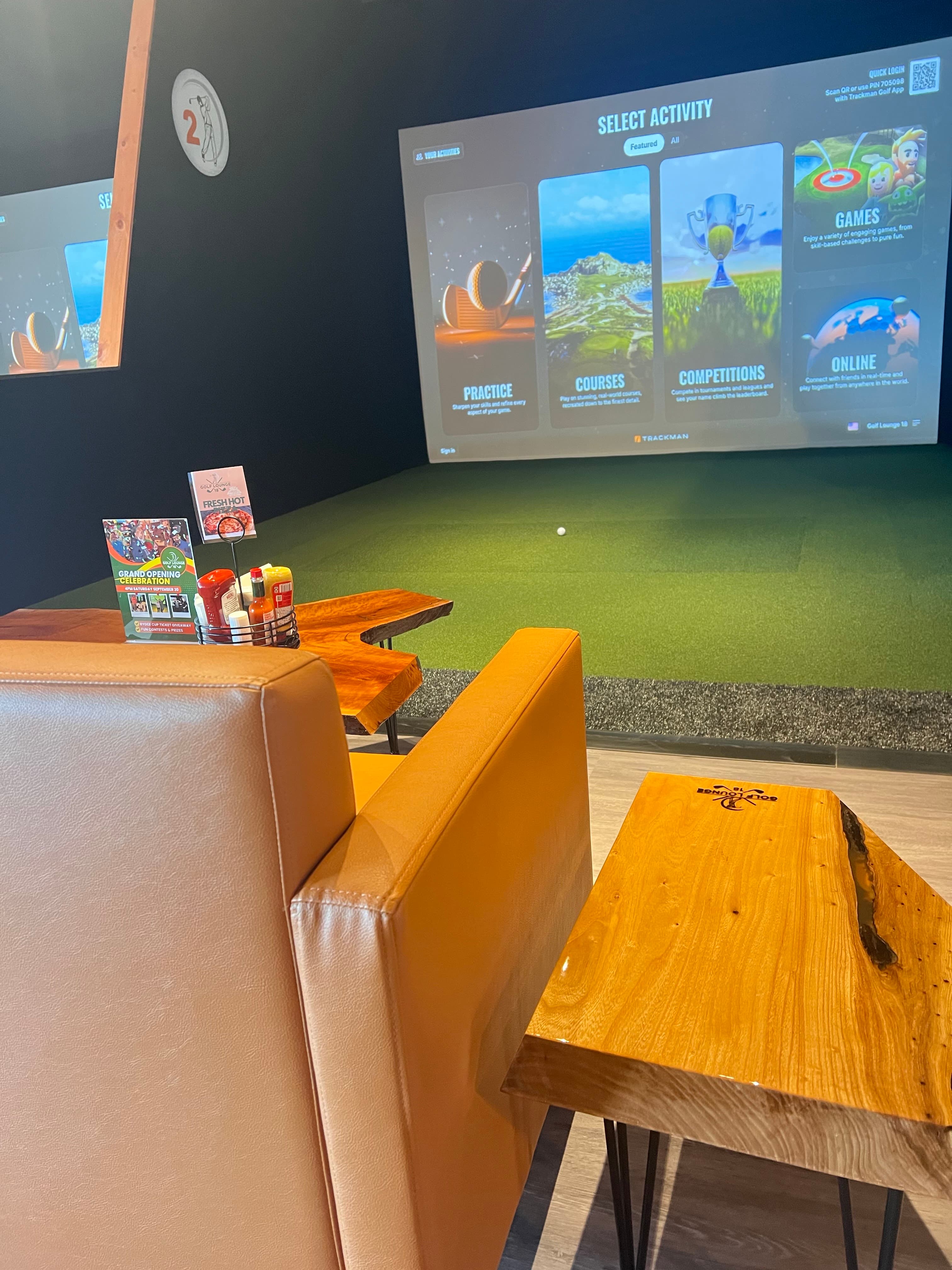 Golf Lounge 18 - Image 6