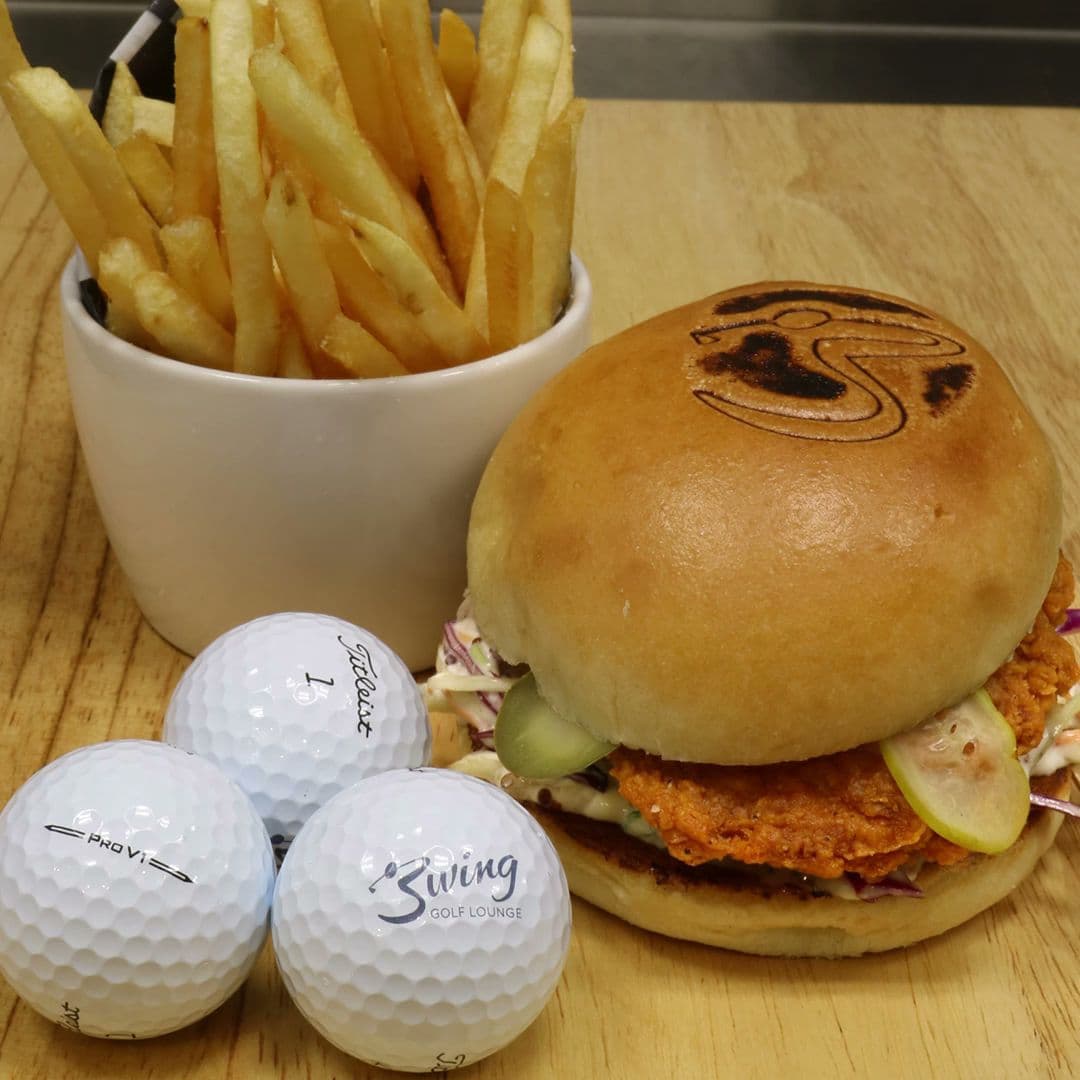 Swing Golf Lounge - Image 6