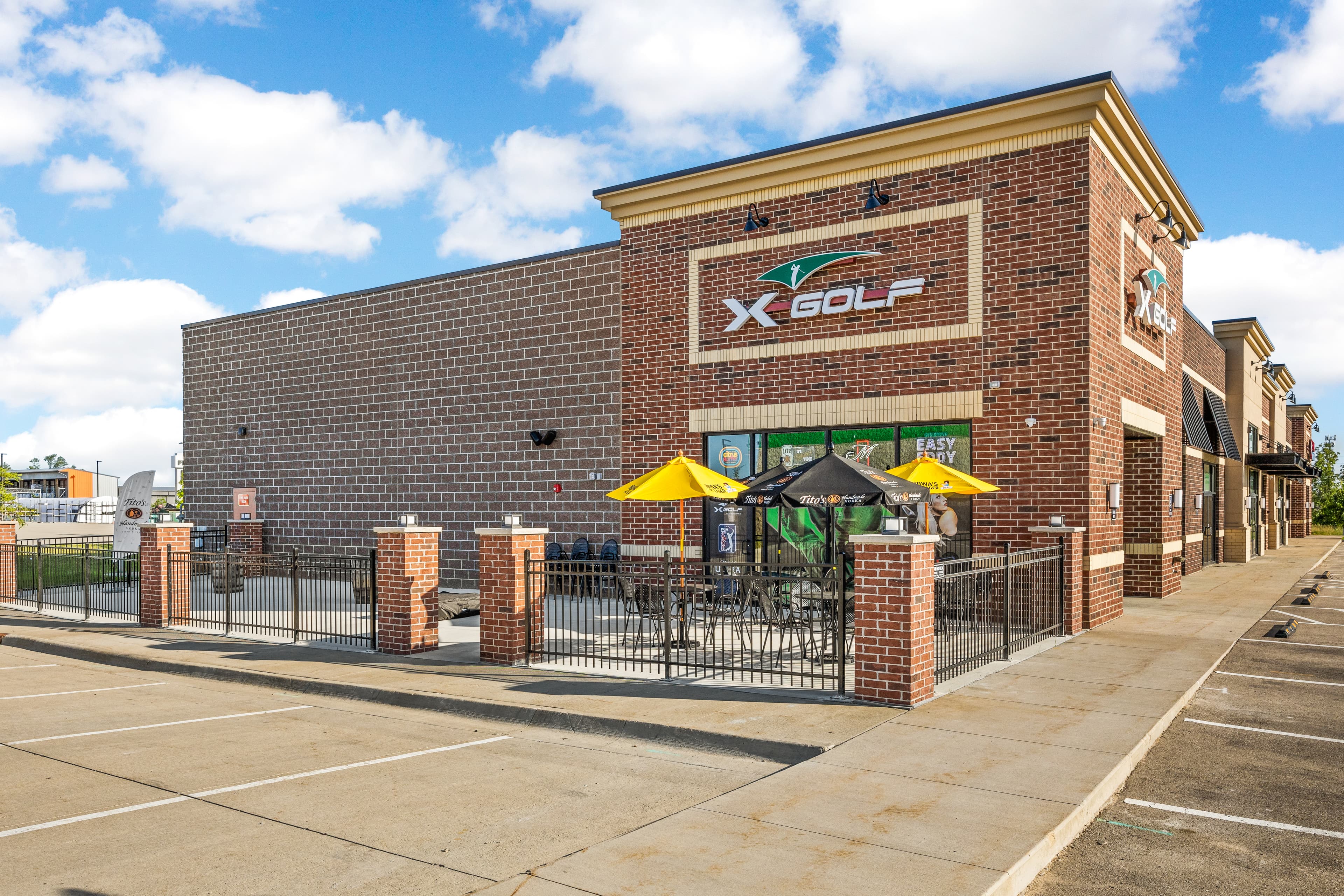 X-Golf Cedar Rapids - Image 1