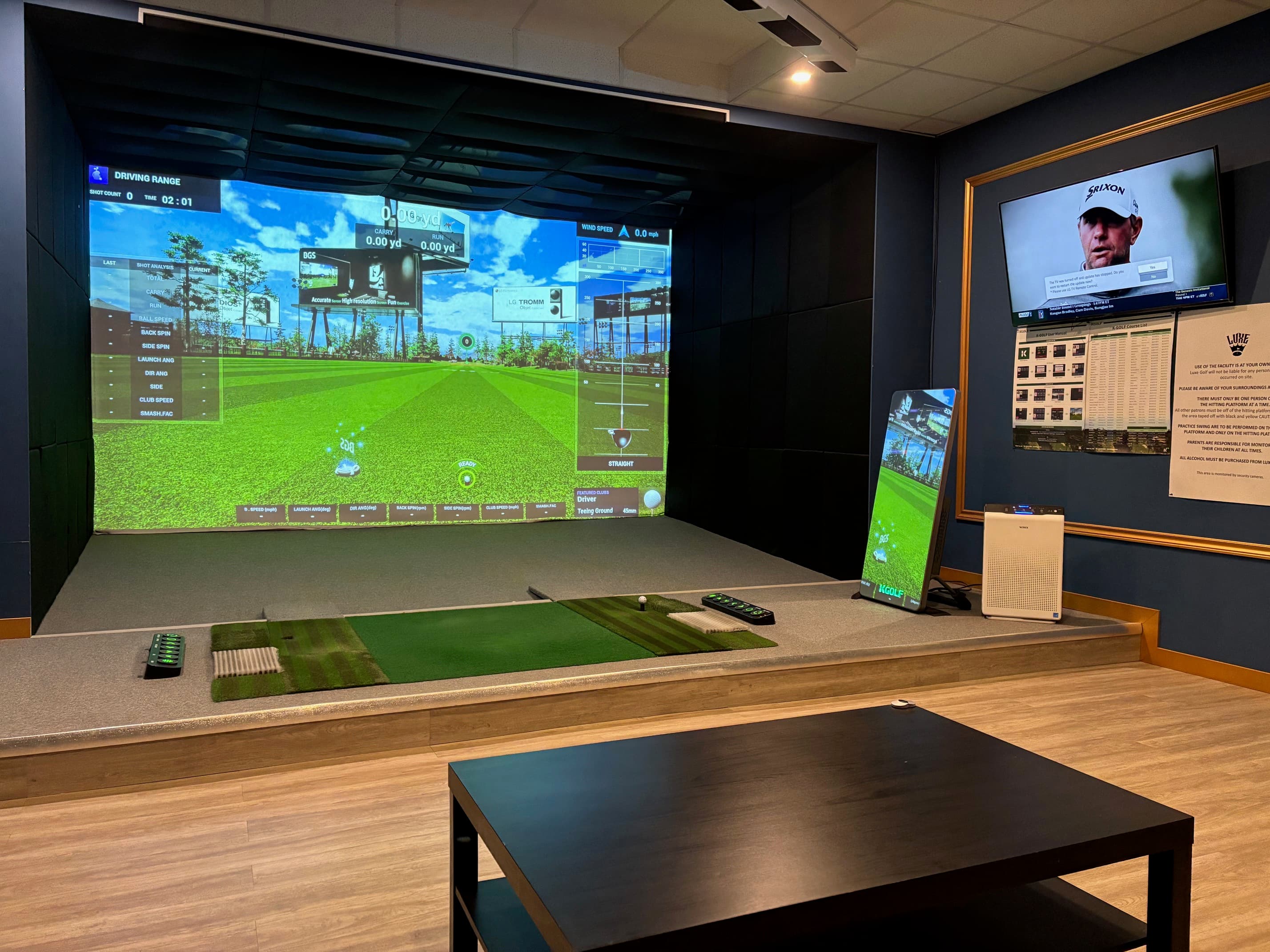LUXE Indoor Golf - Image 1