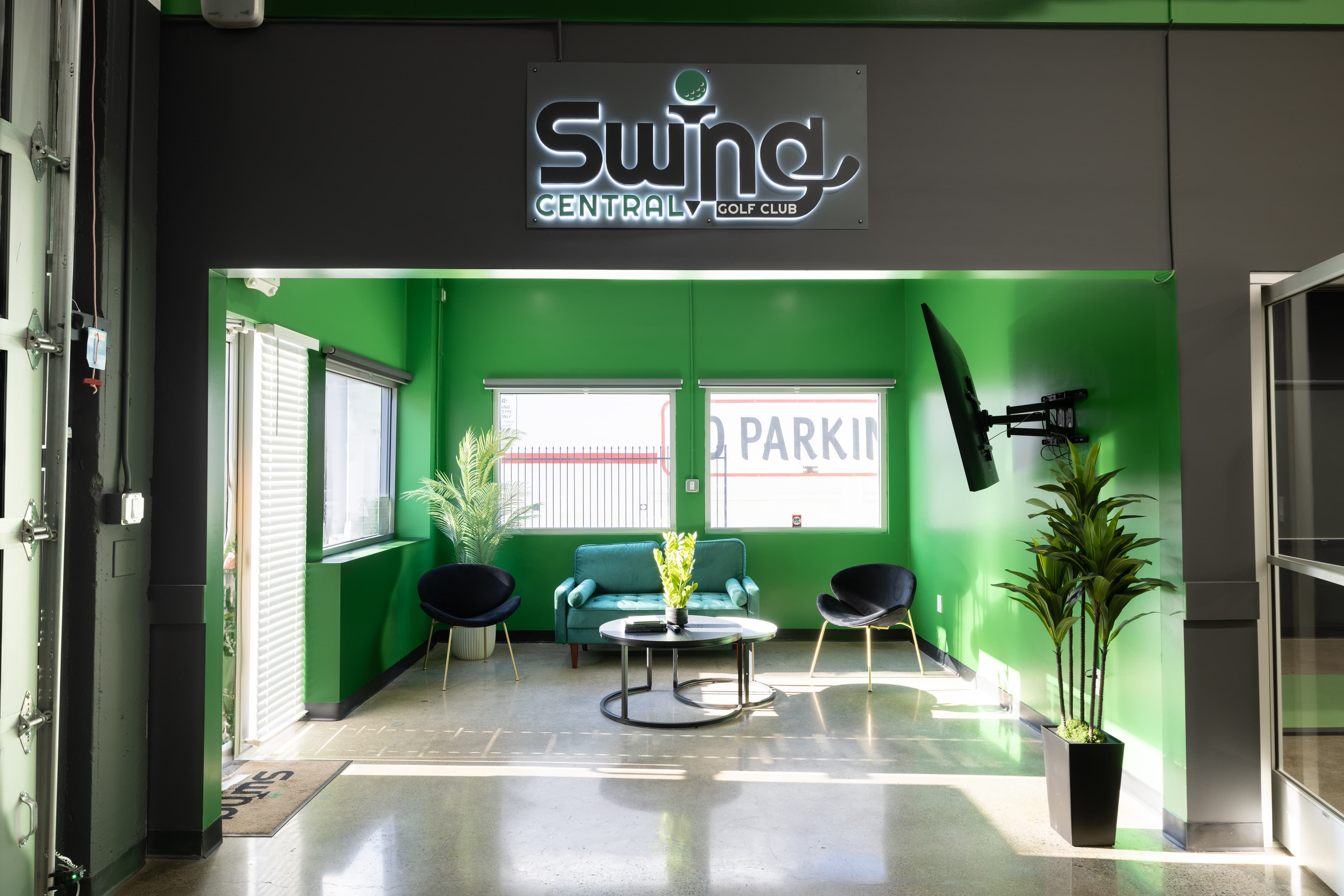 Swing Central Golf Club - Image 10