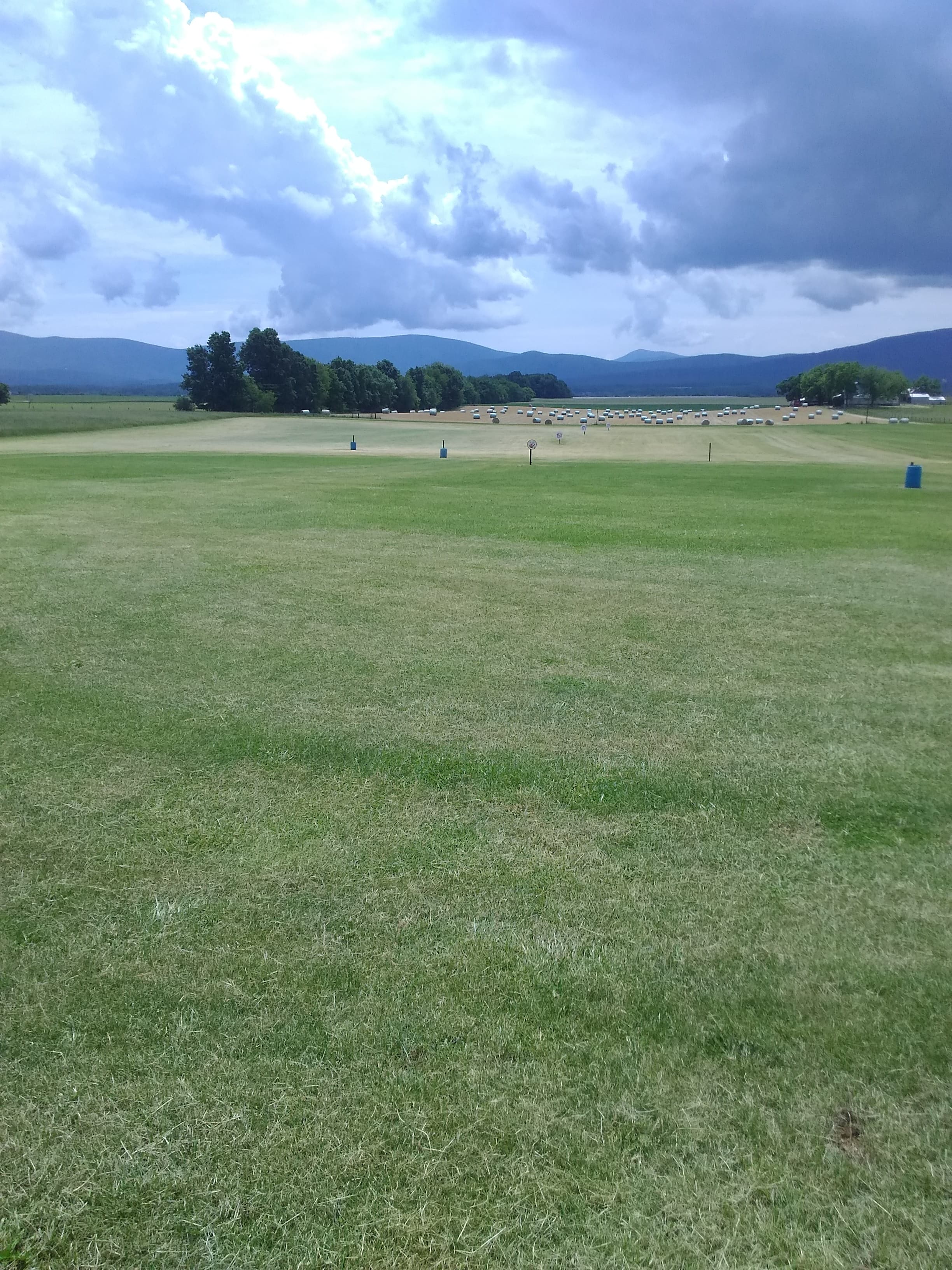 Bunker Valley Golf Range - Image 1