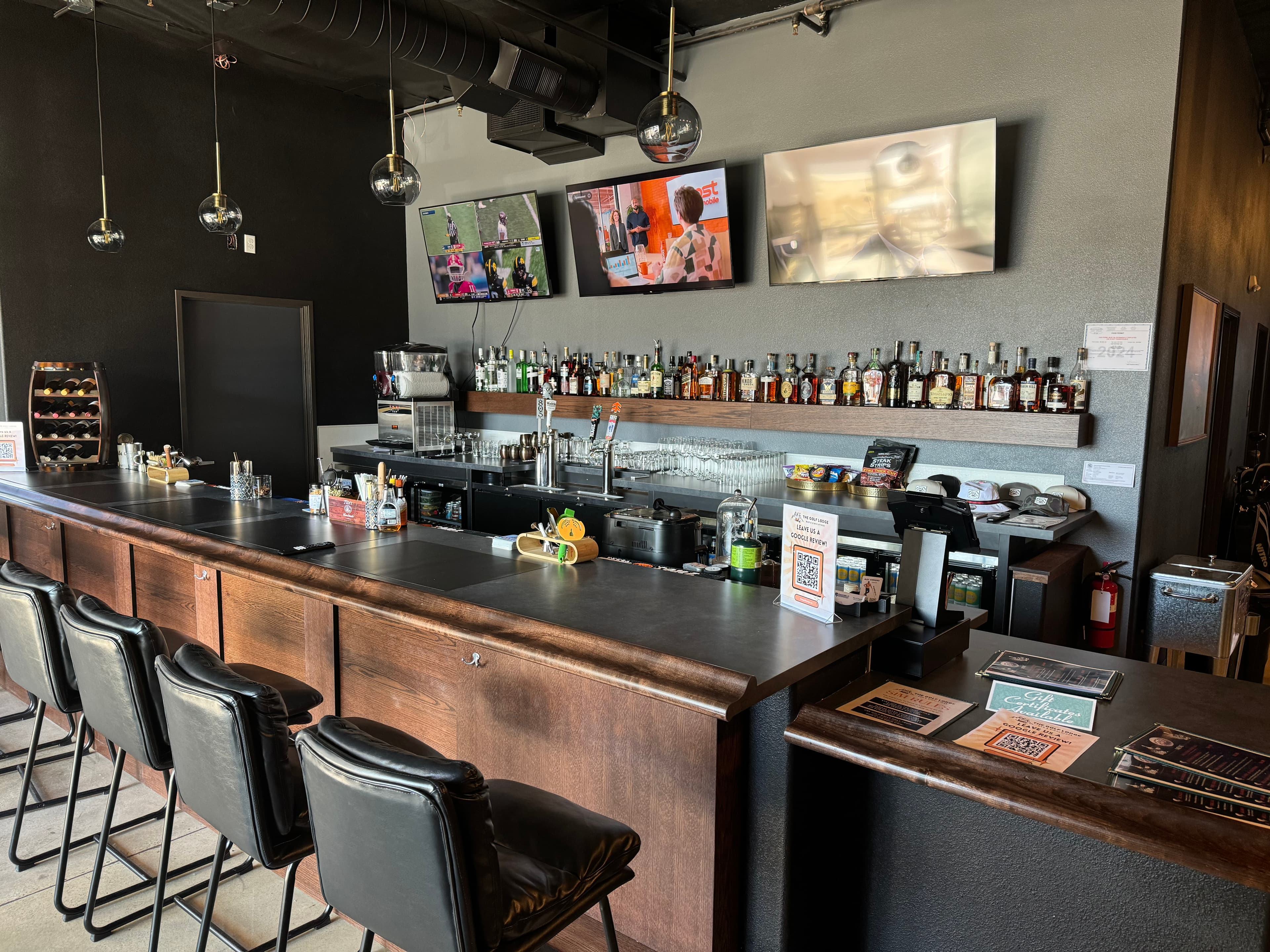 The Golf Lodge - Indoor Golf - Image 2