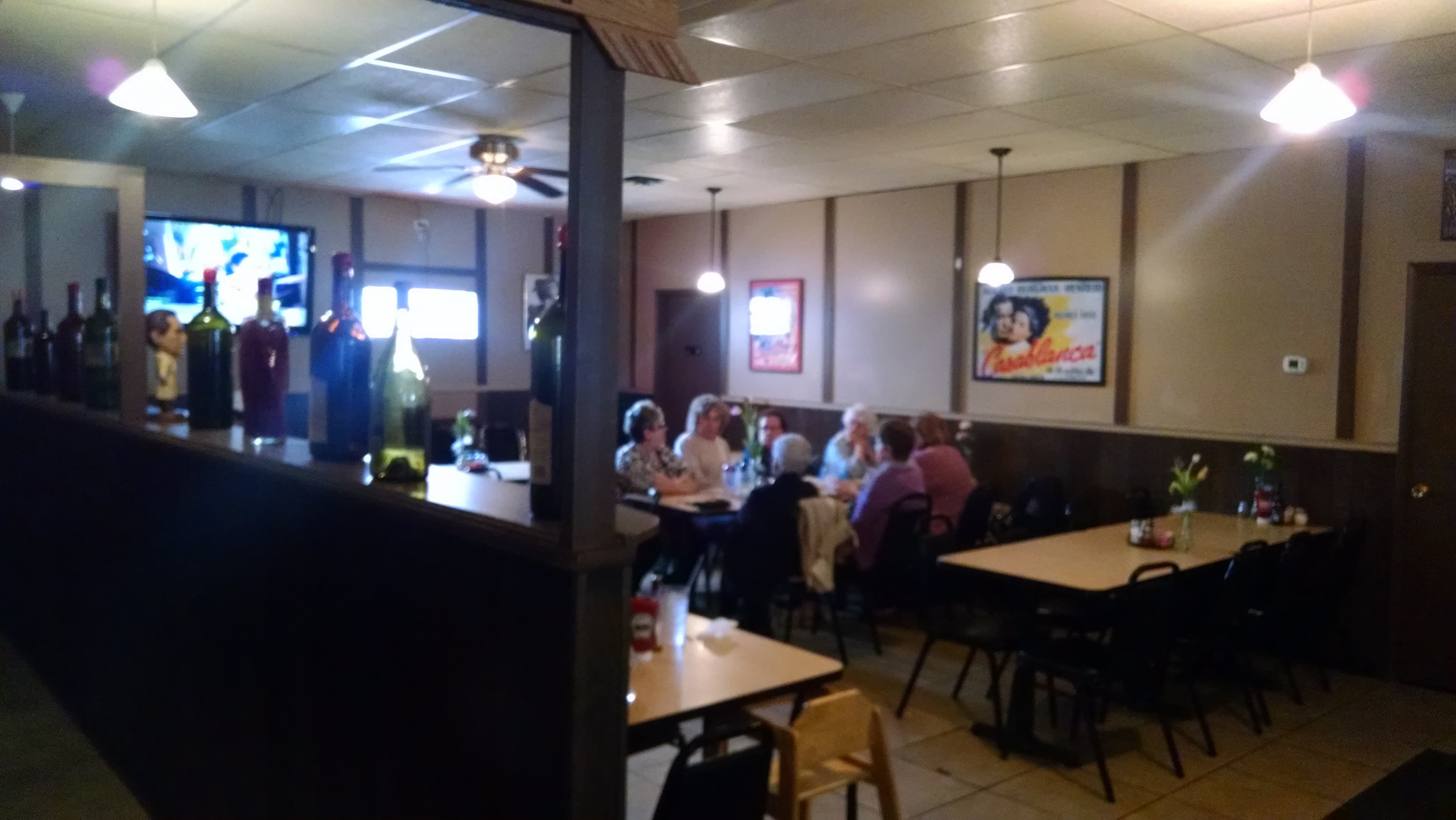 Bogey's Bar & Grill - Image 7