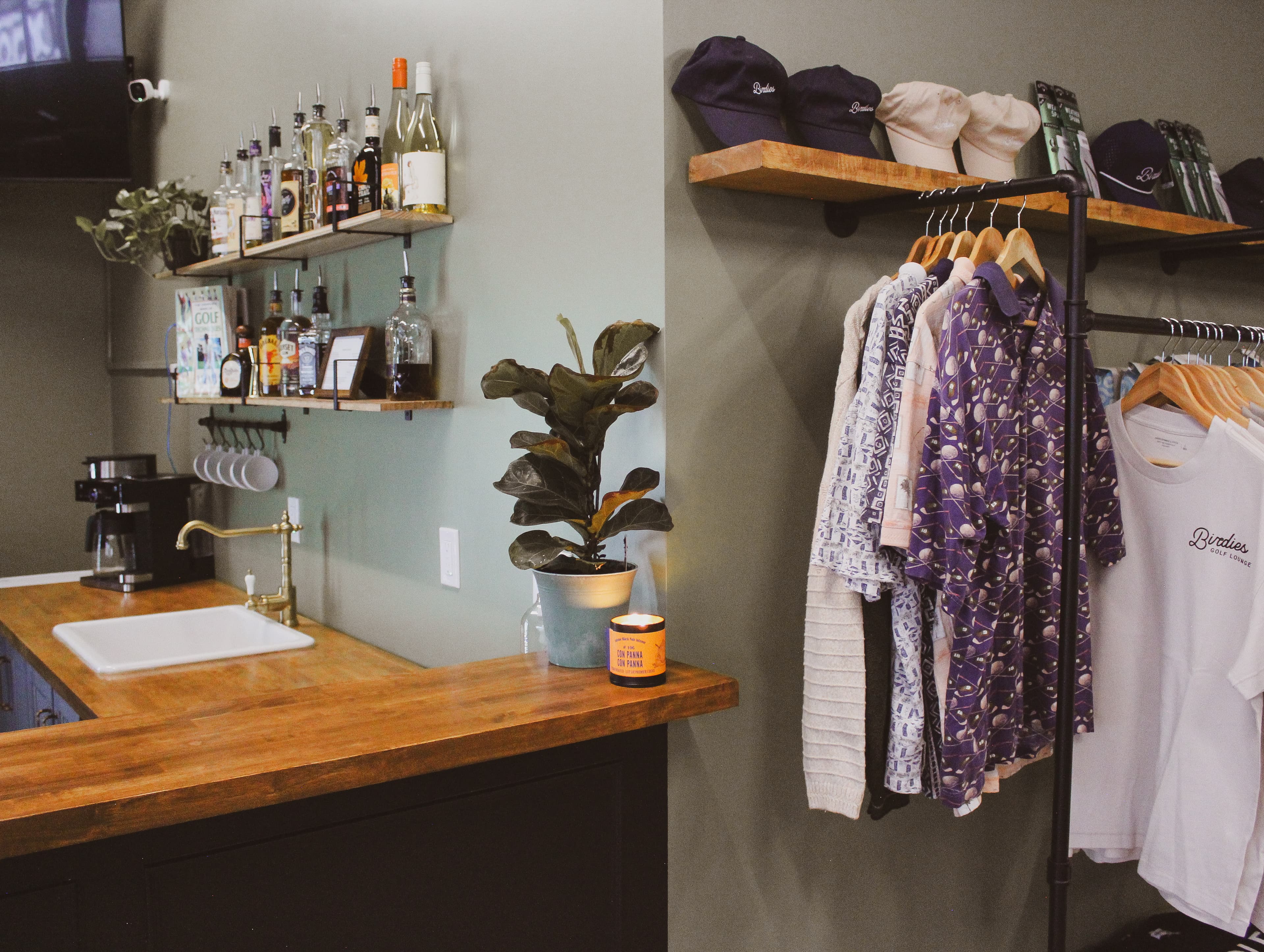 Birdies Golf Lounge - Image 9