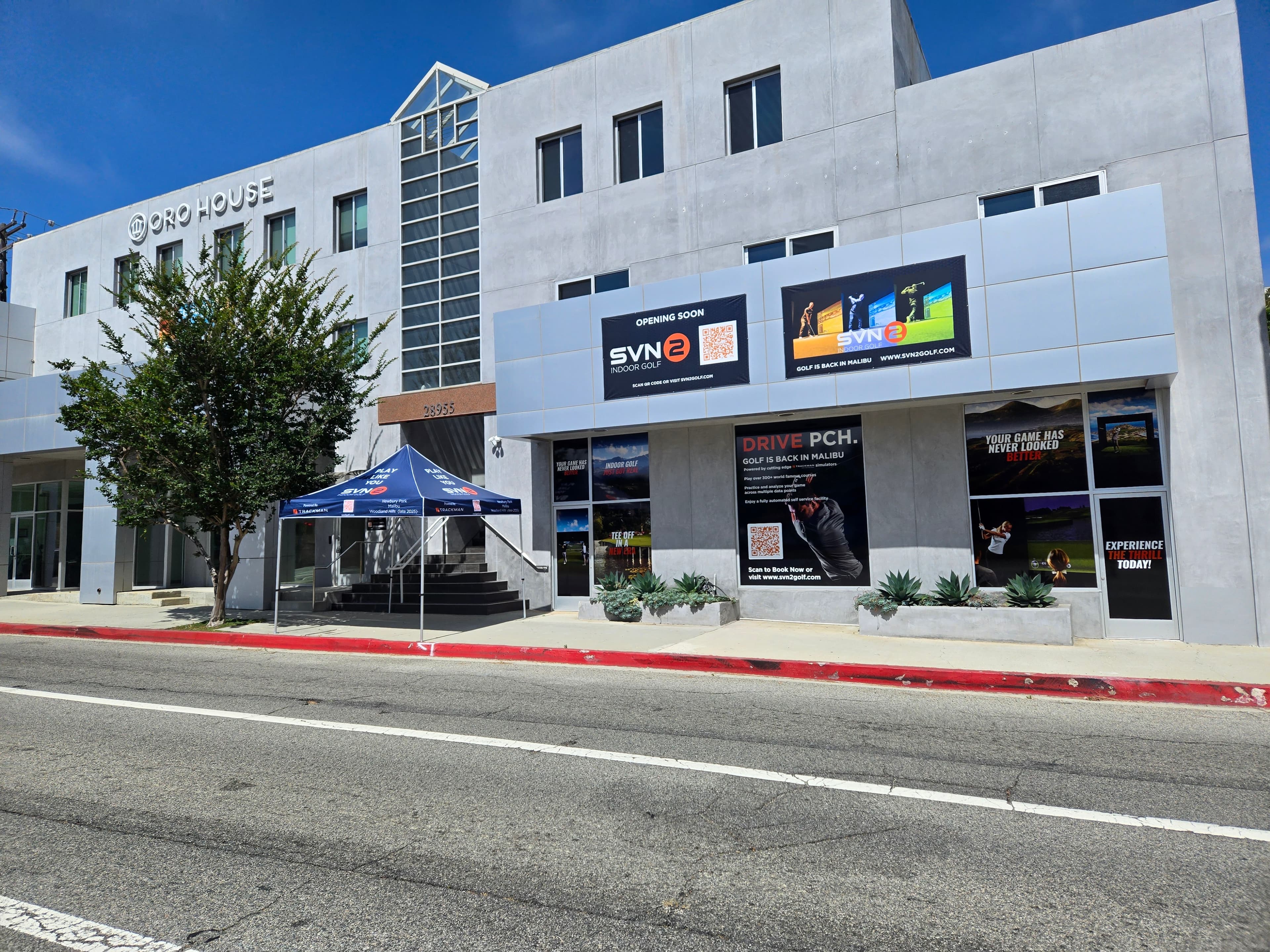 SVN2 Indoor Golf Malibu - Image 3