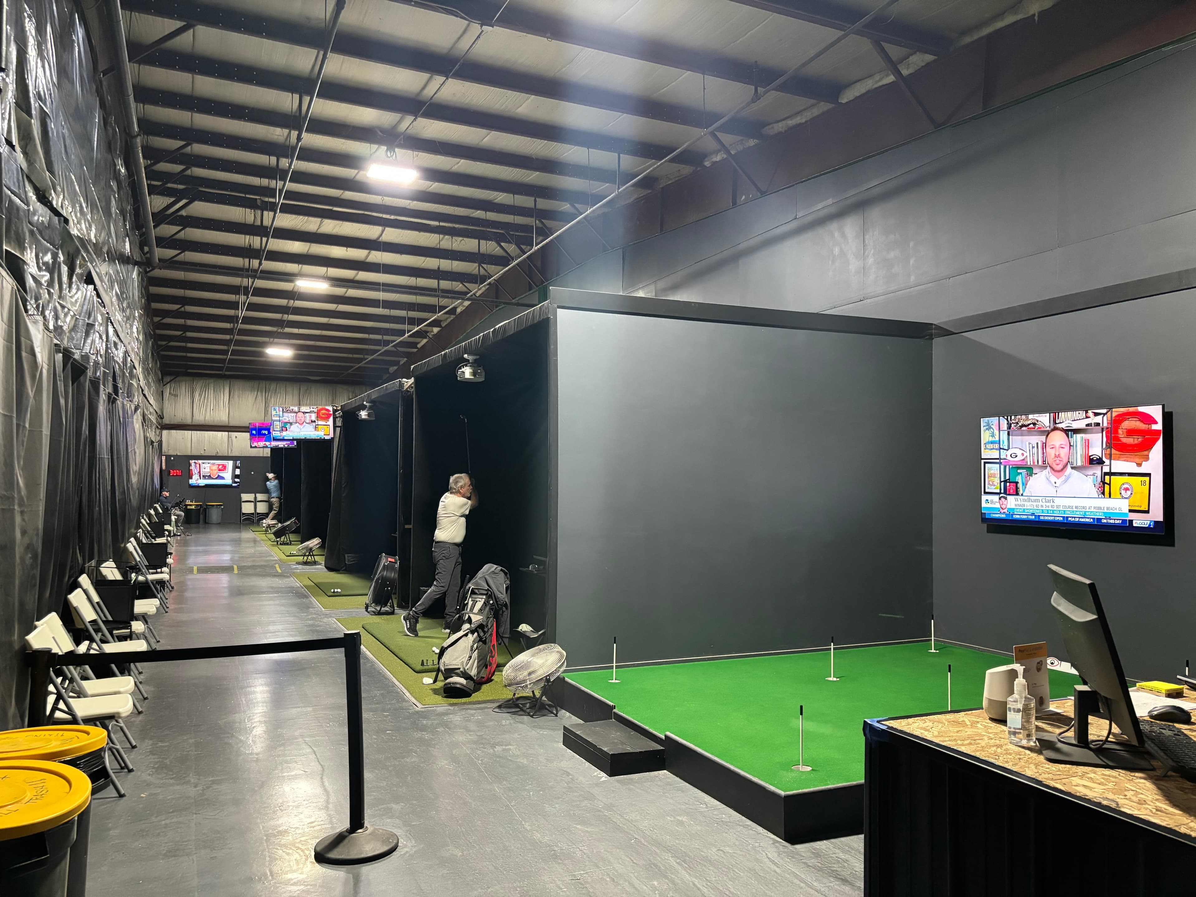 Ann Arbor Indoor Golf - Image 5