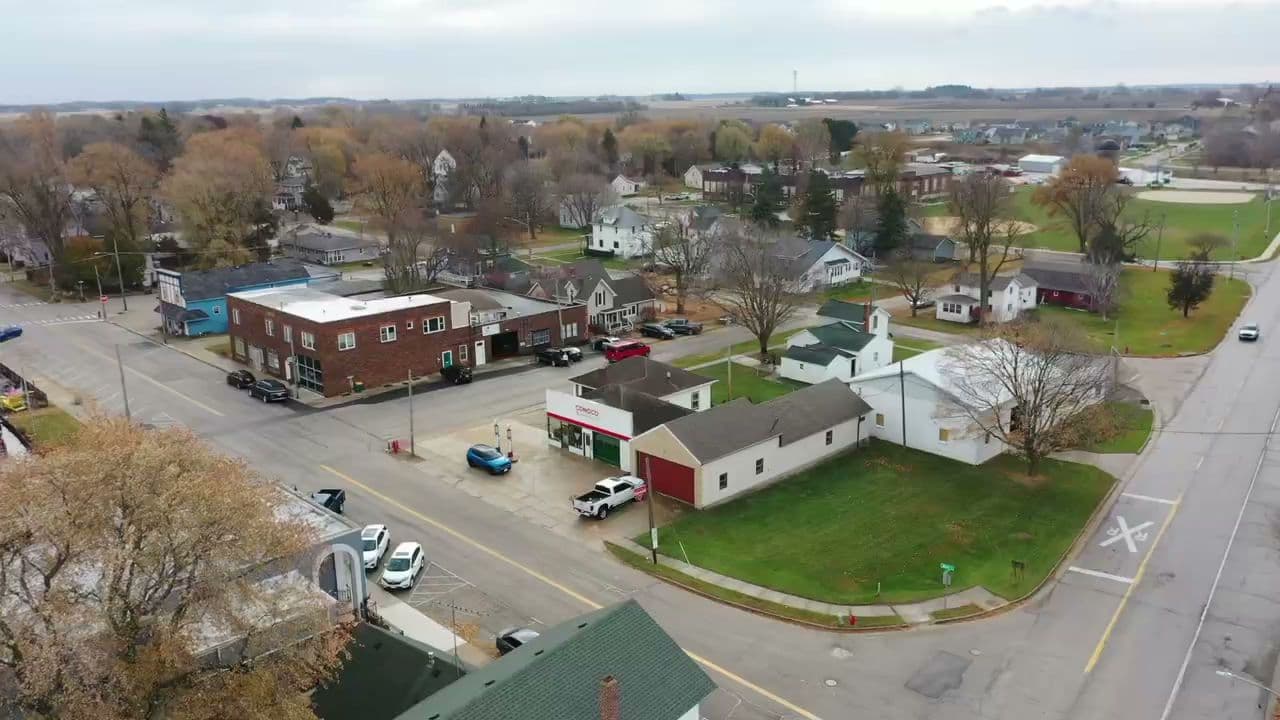 The Golf House of Maple Park - Image 2