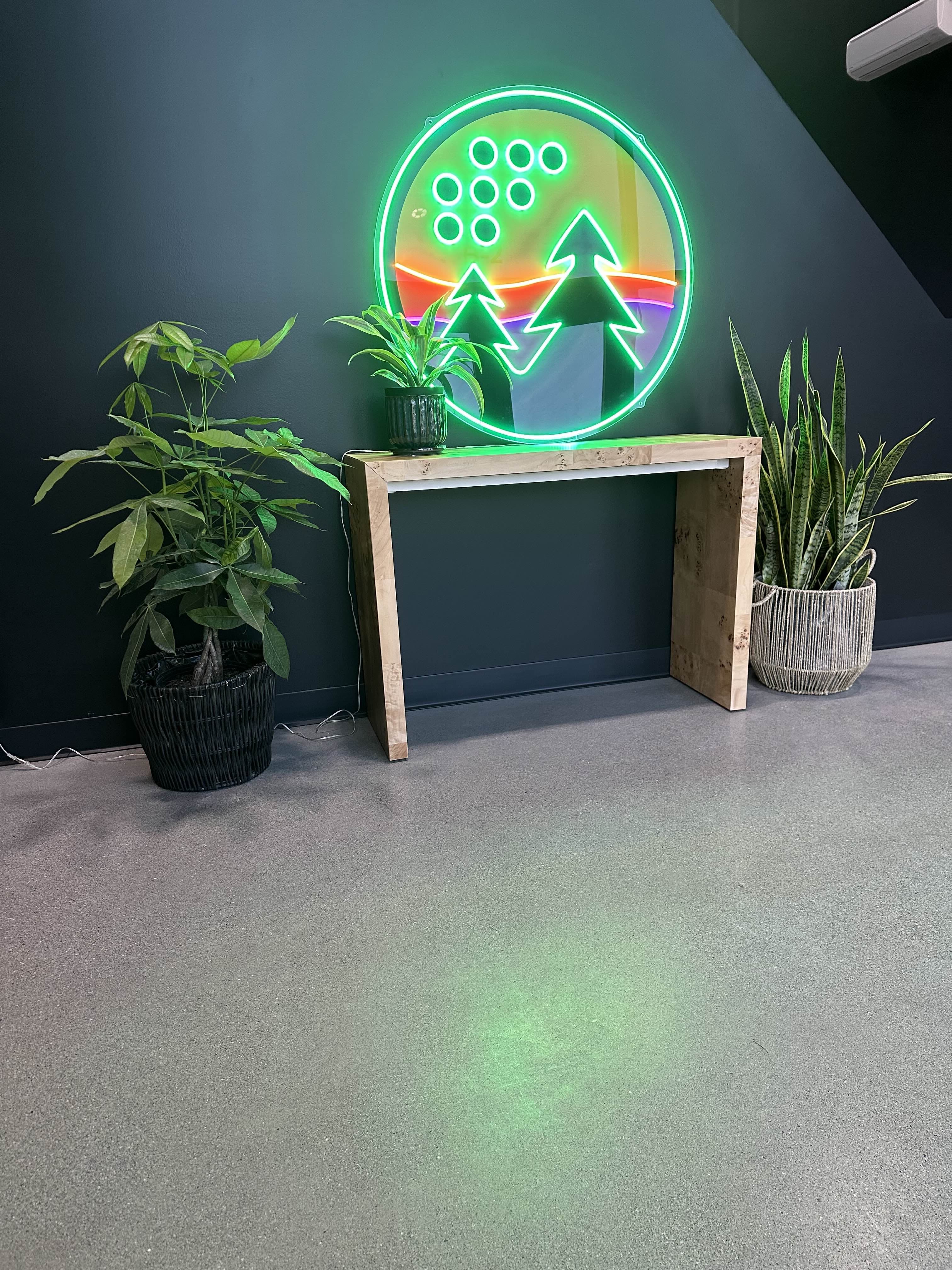 Bogey's Indoor Golf - Image 6