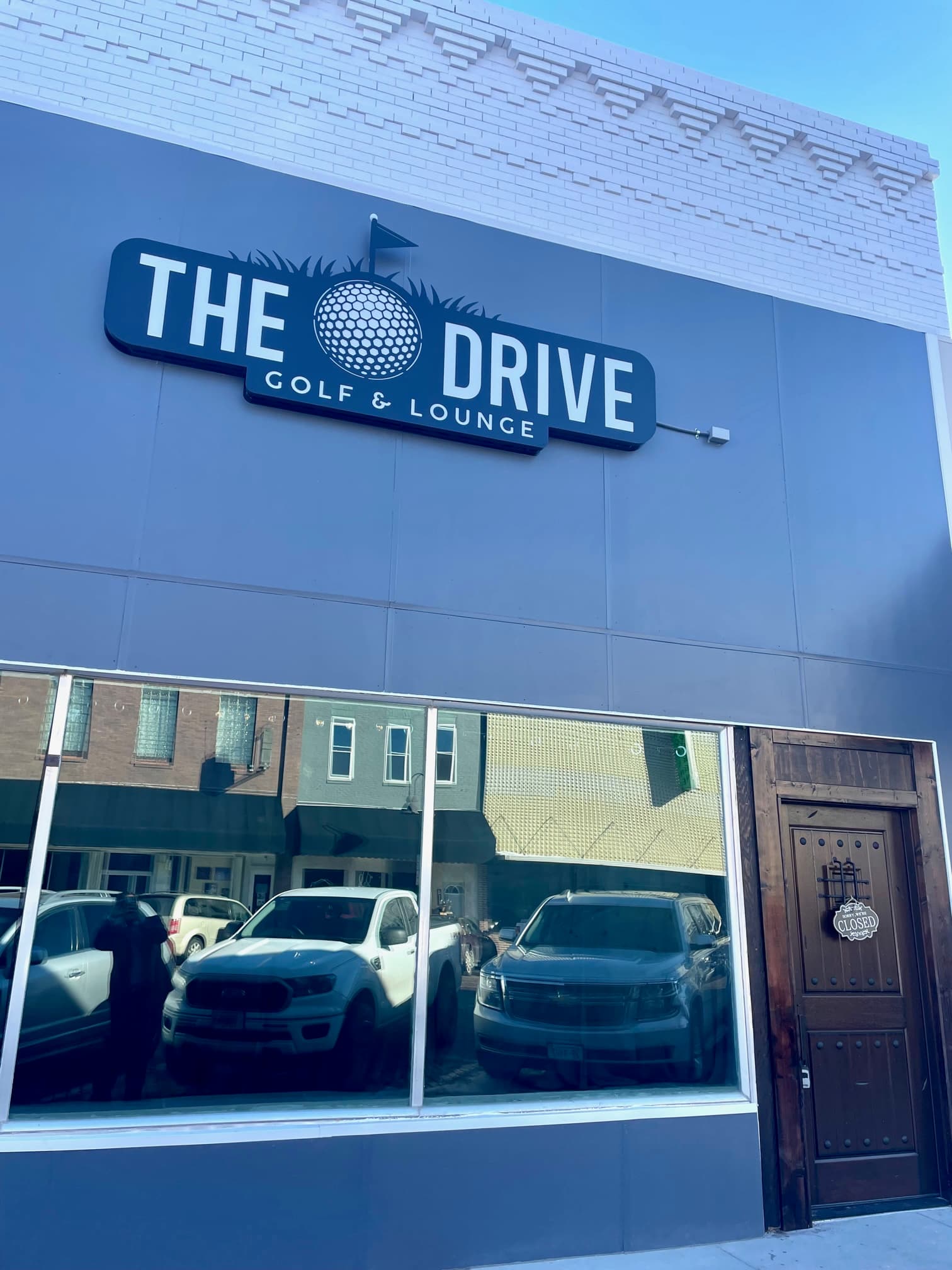 The Drive Golf & Lounge - Image 1