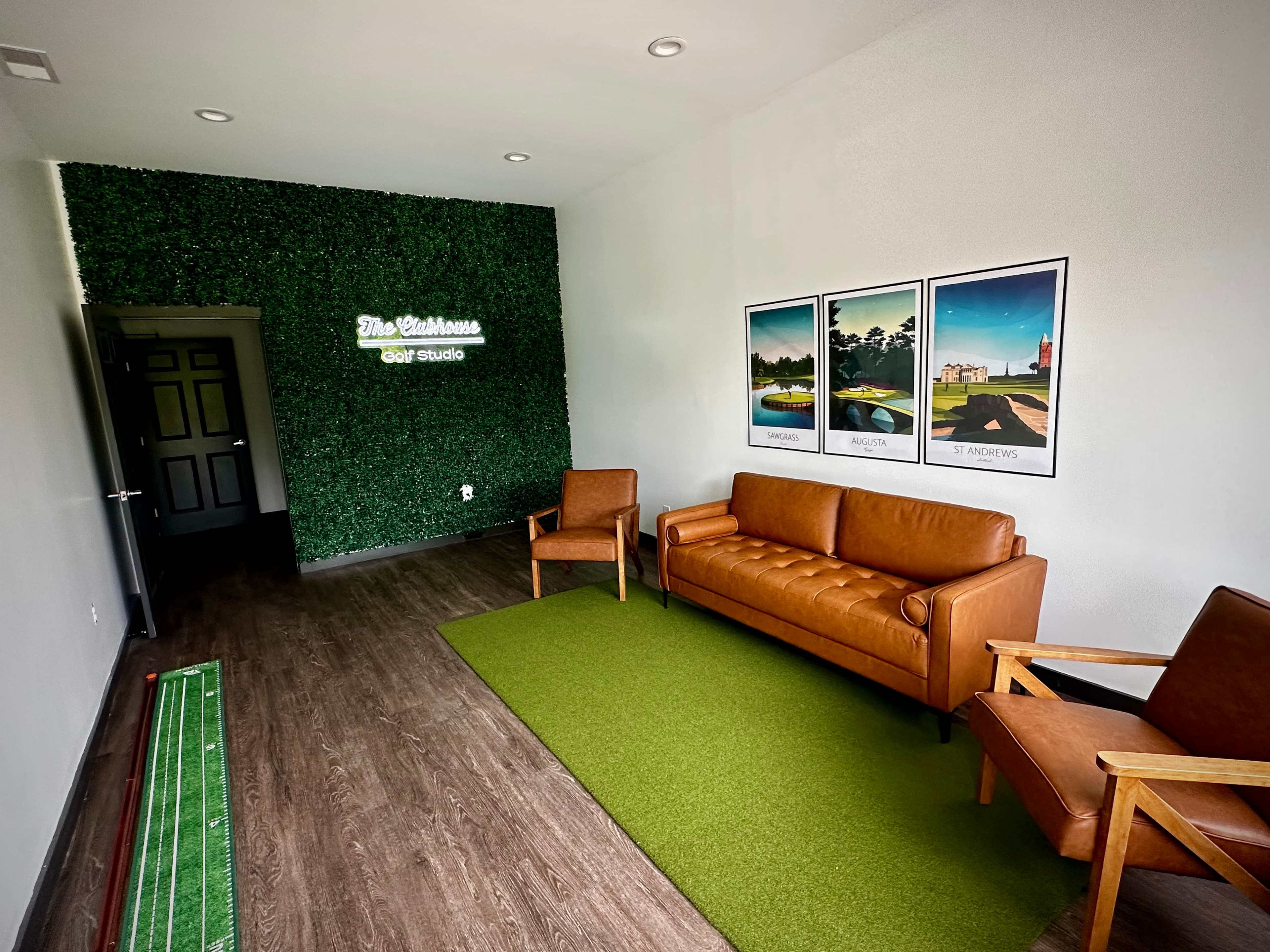 The Clubhouse Golf Studio - Image 9