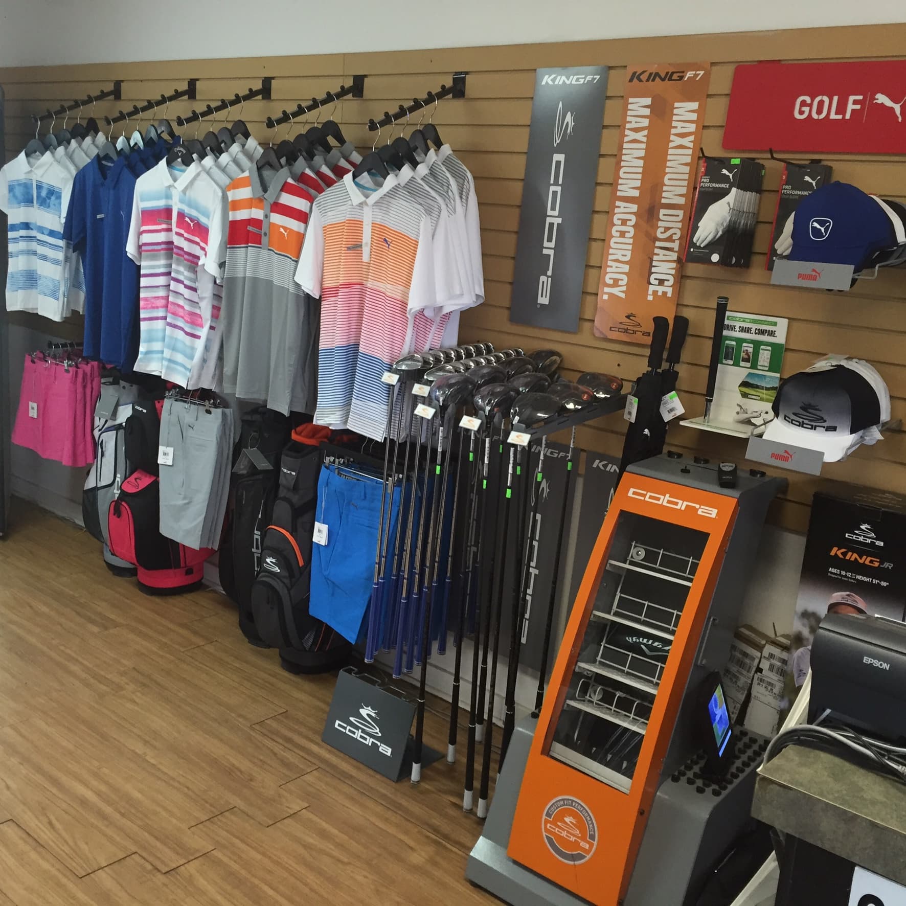 Longshotz Golf Outdoor Range - Image 3