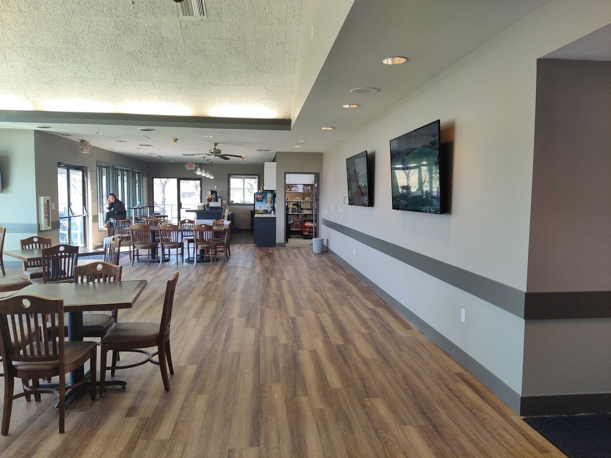 Pacific Springs Golf Course - Image 10