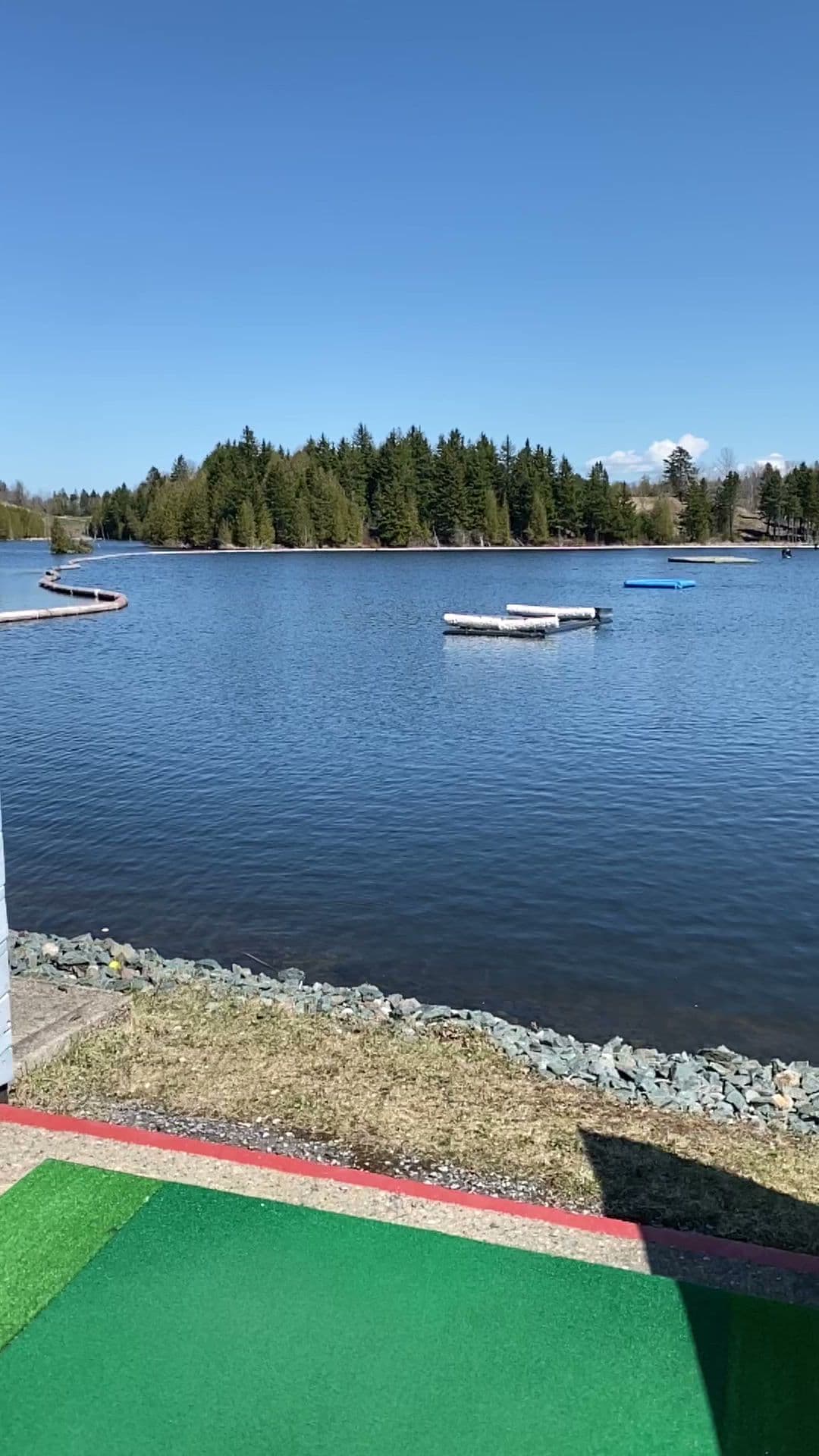 Golf Rockwood Aquatic Driving Range - Image 2