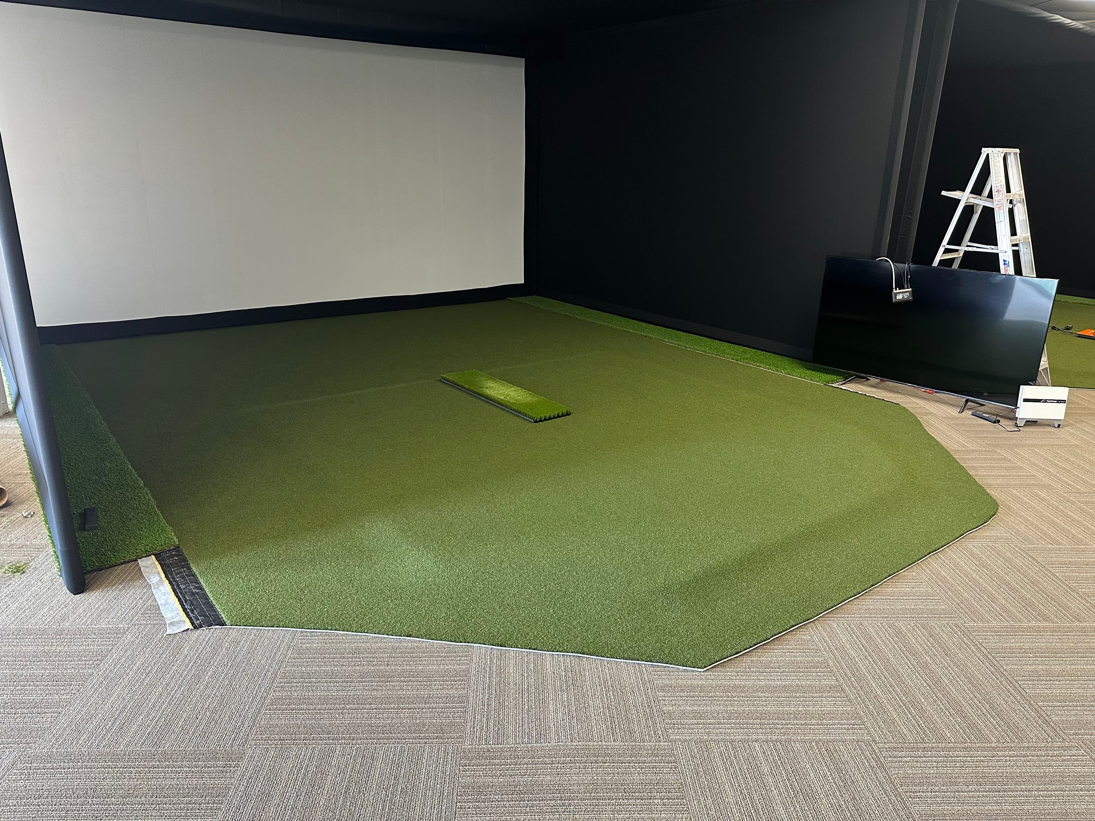 Savannah Indoor Golf Club - Image 7