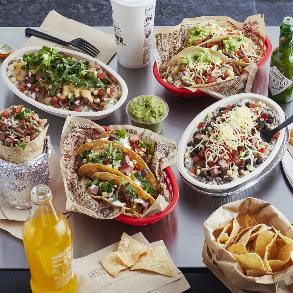 Chipotle Mexican Grill - Image 6