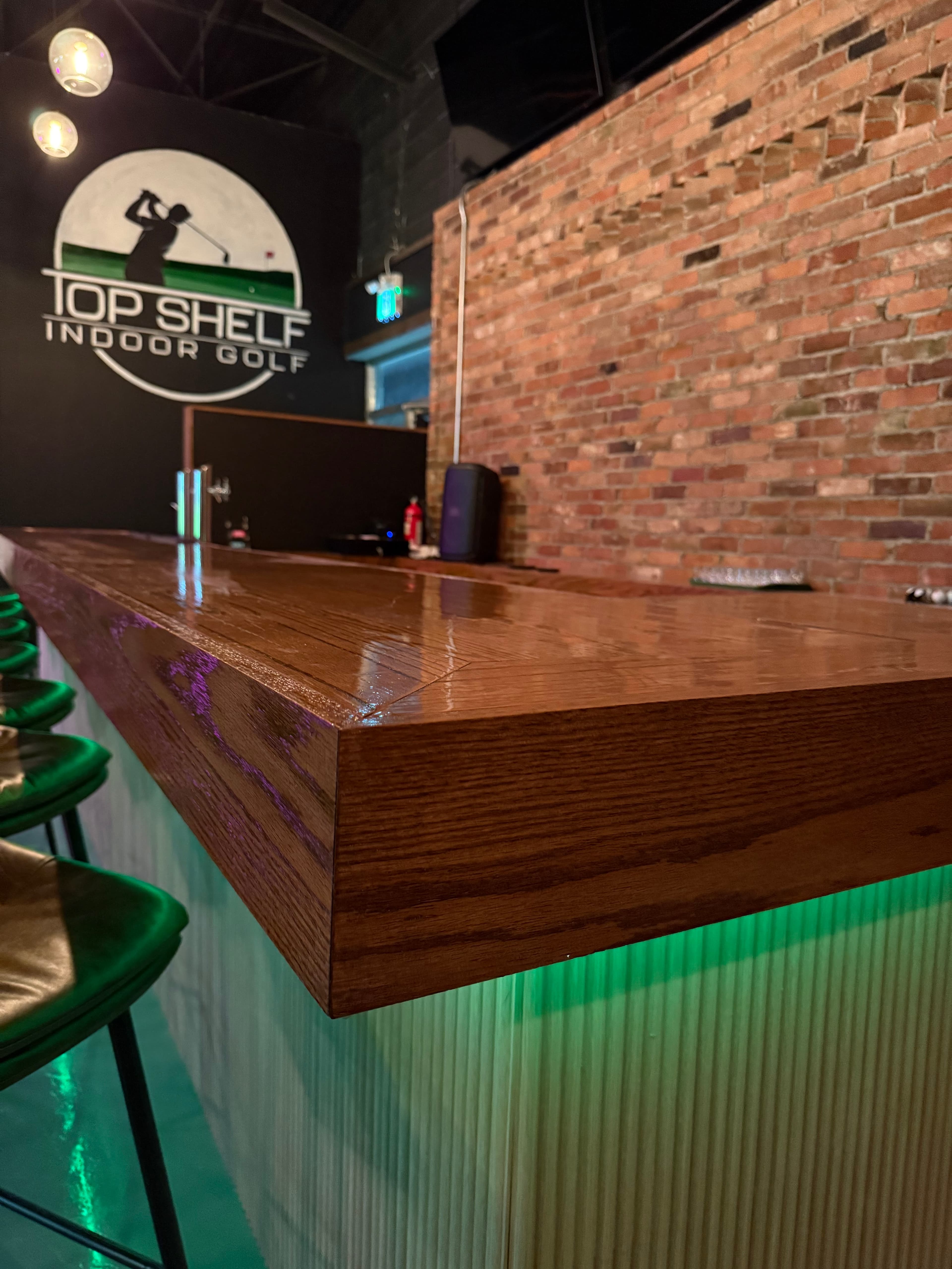 Top Shelf Indoor Golf - Image 3