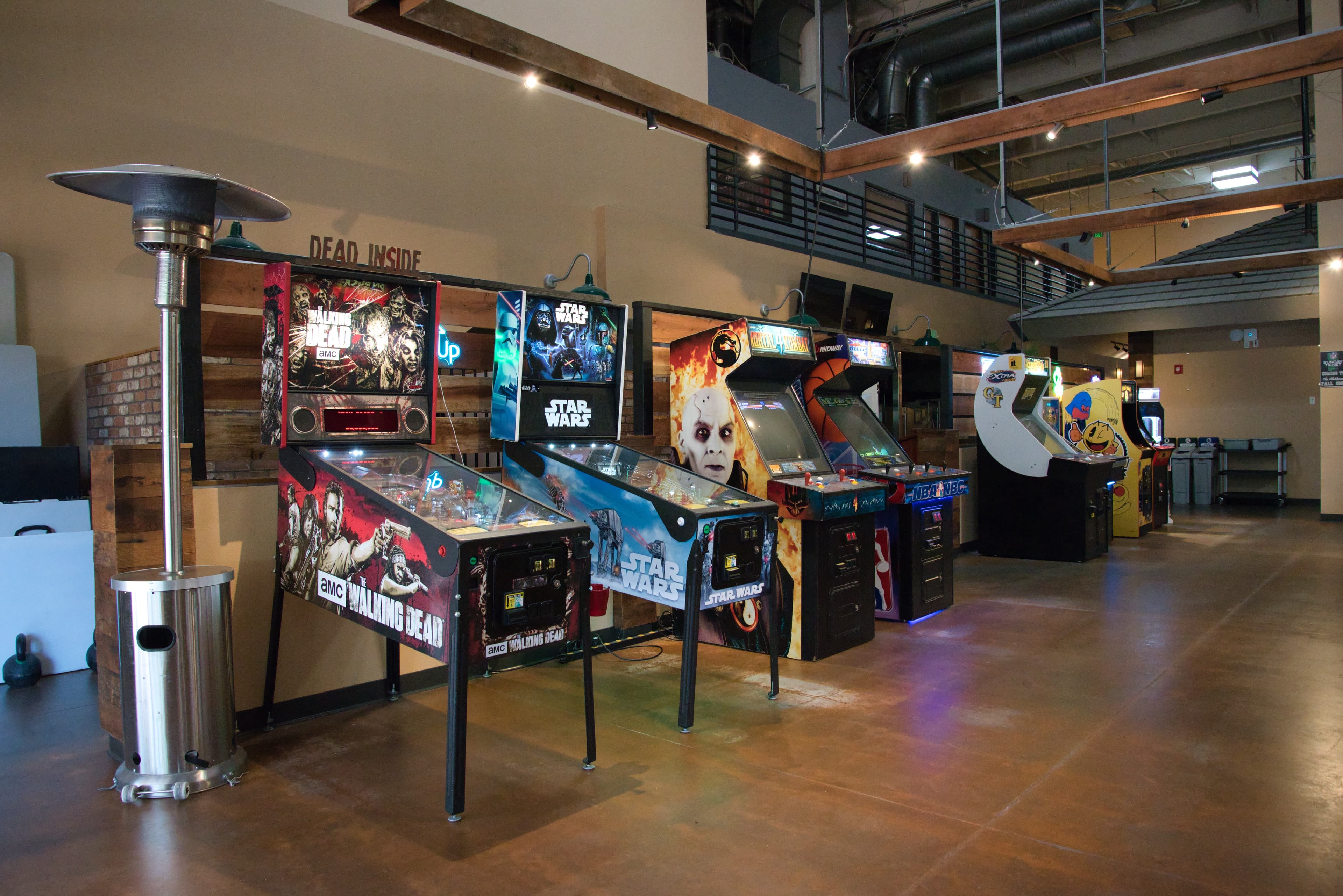 The Fremont Clubhouse Sportsbar, Golf Club, and Event Center - Image 2