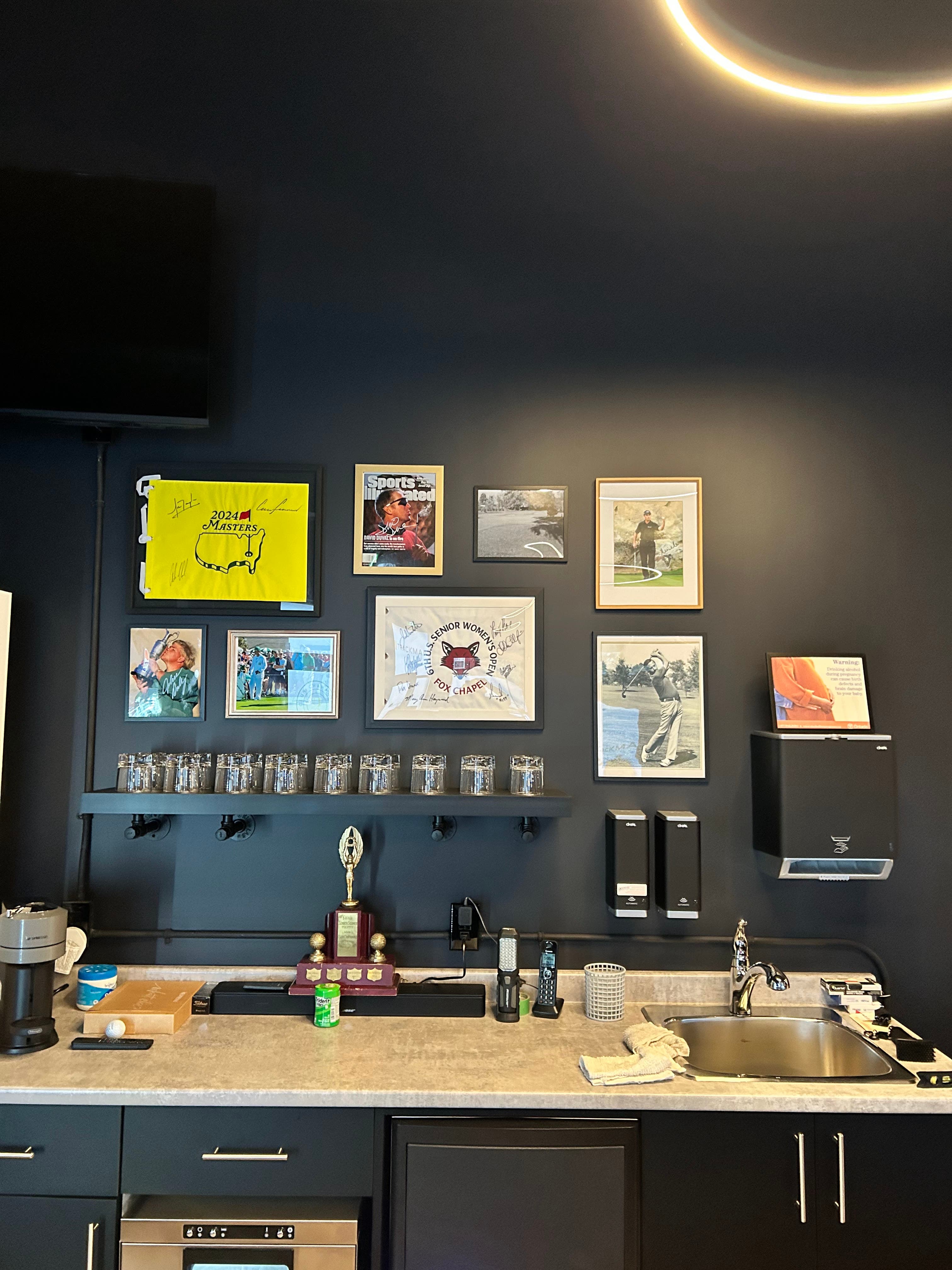 Club Champions Lounge Ltd. - Image 5