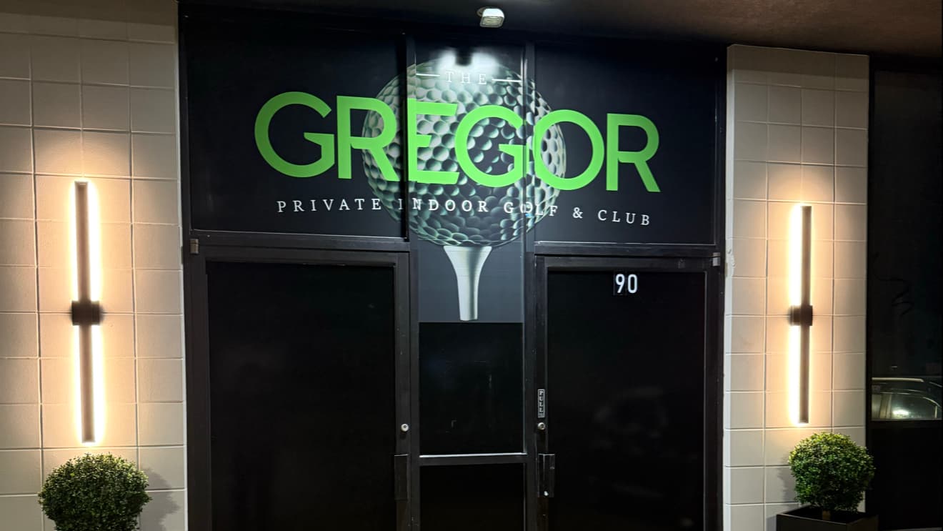 The Gregor Private Indoor Golf and Club - Image 3