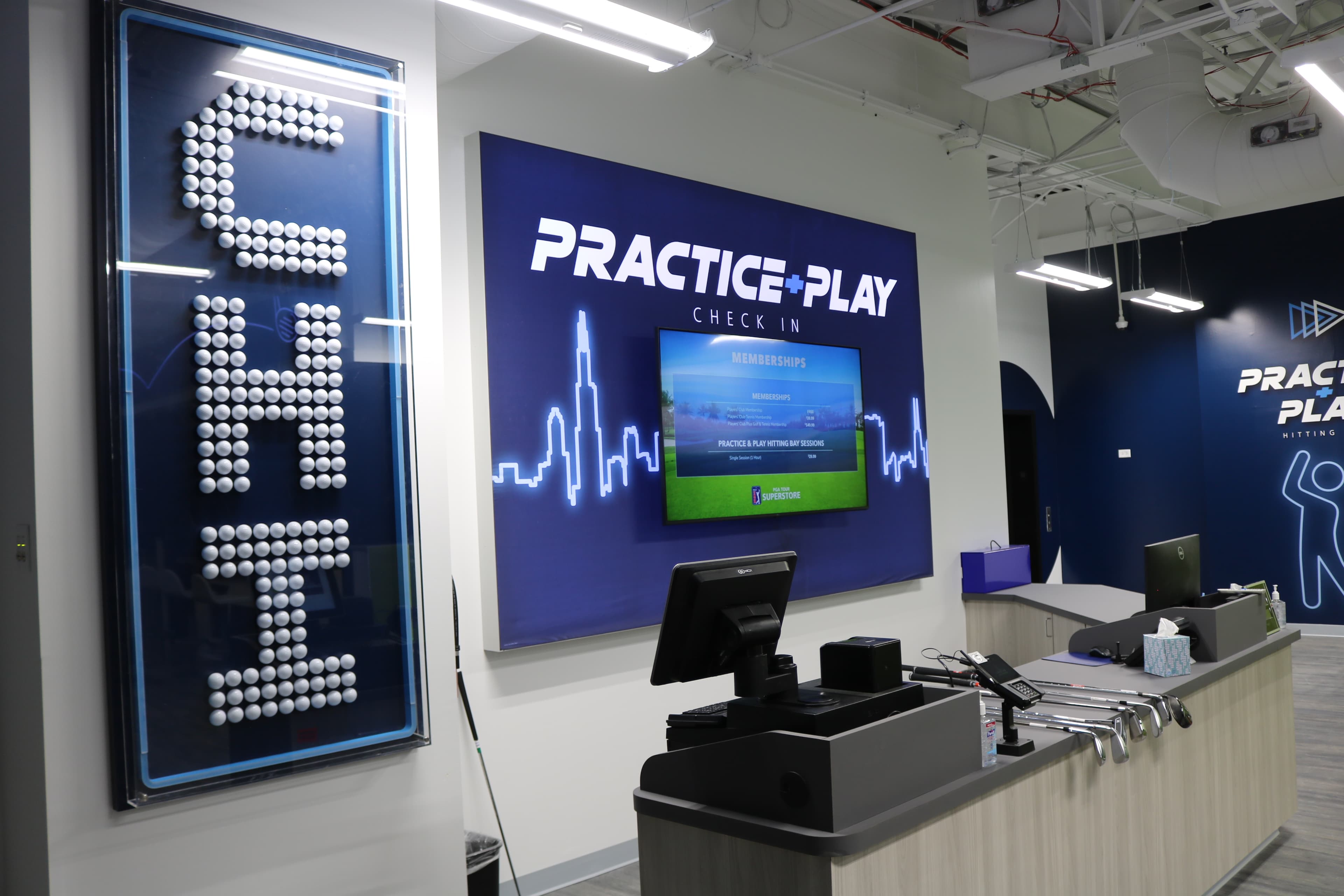 PGA TOUR Superstore Lincoln Park - Image 5