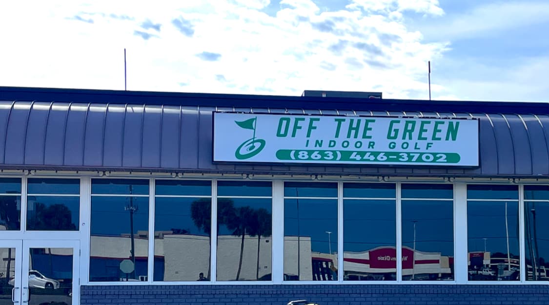 OFF THE GREEN Indoor Golf - Image 7