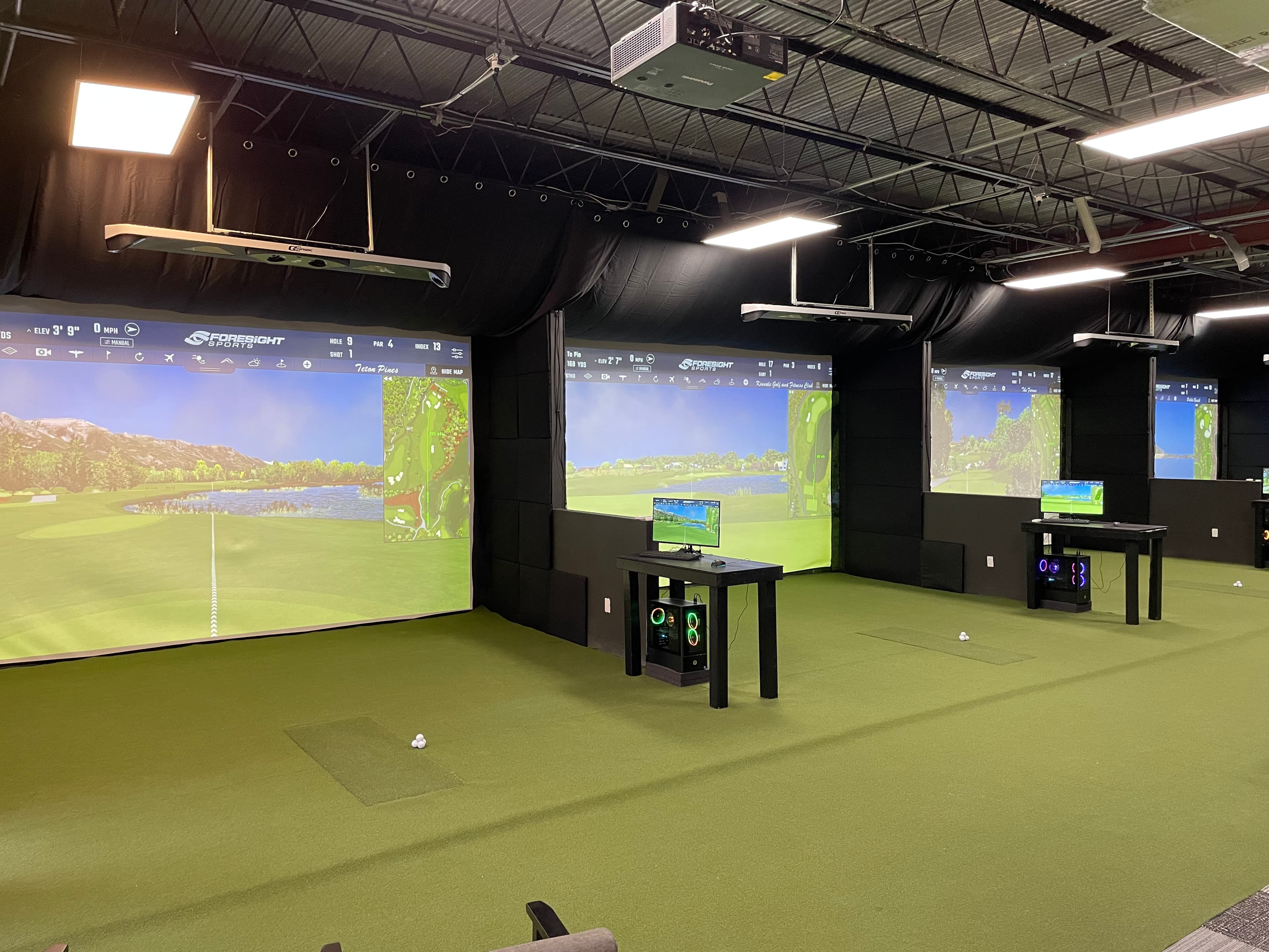 247 Indoor Golf - Image 1