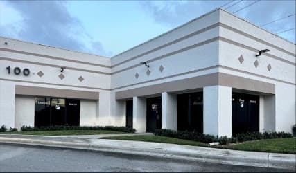 Urban Golf Suites - Image 3