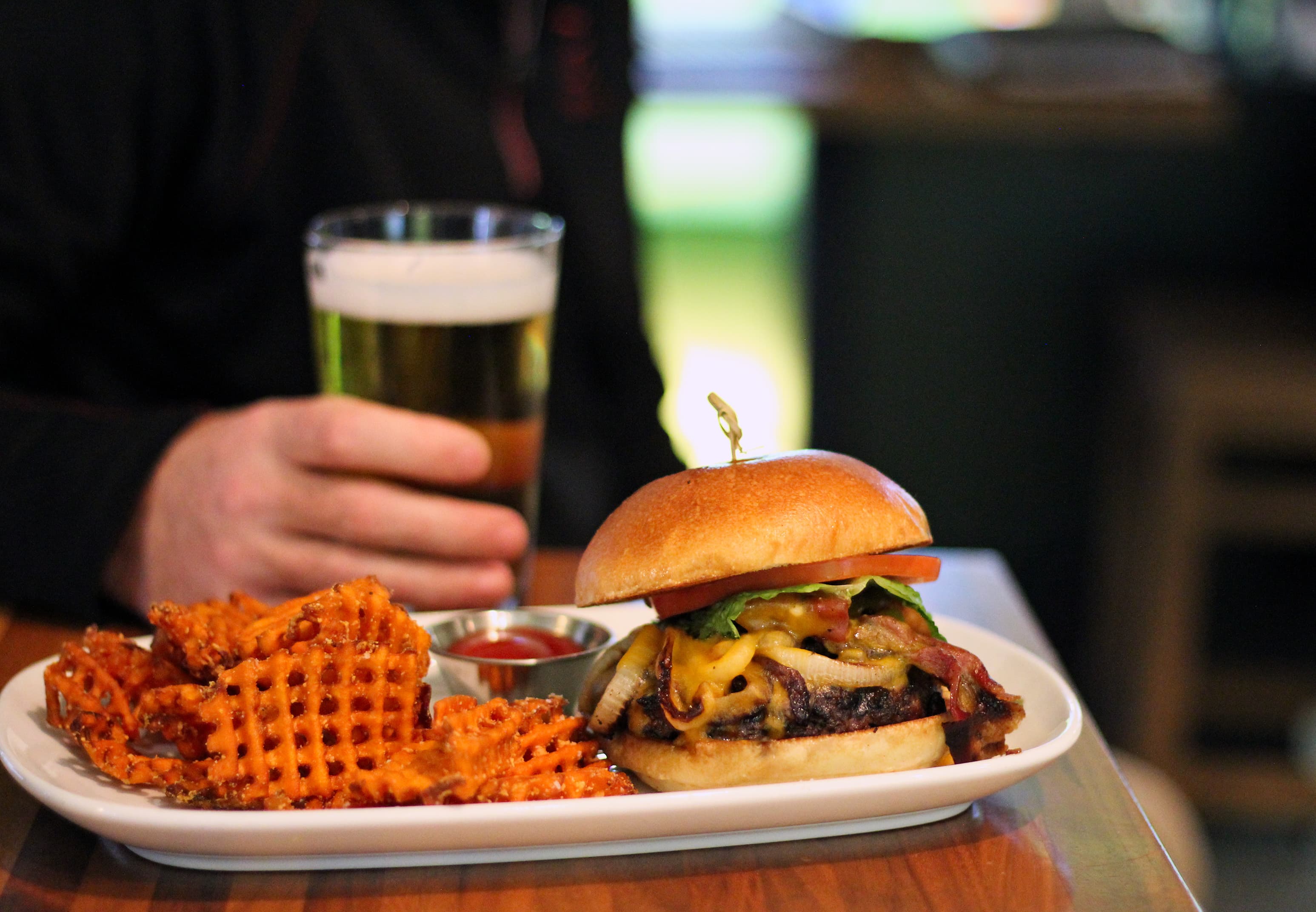 LiveGolf Studios at Muskegon Country Club - Image 2