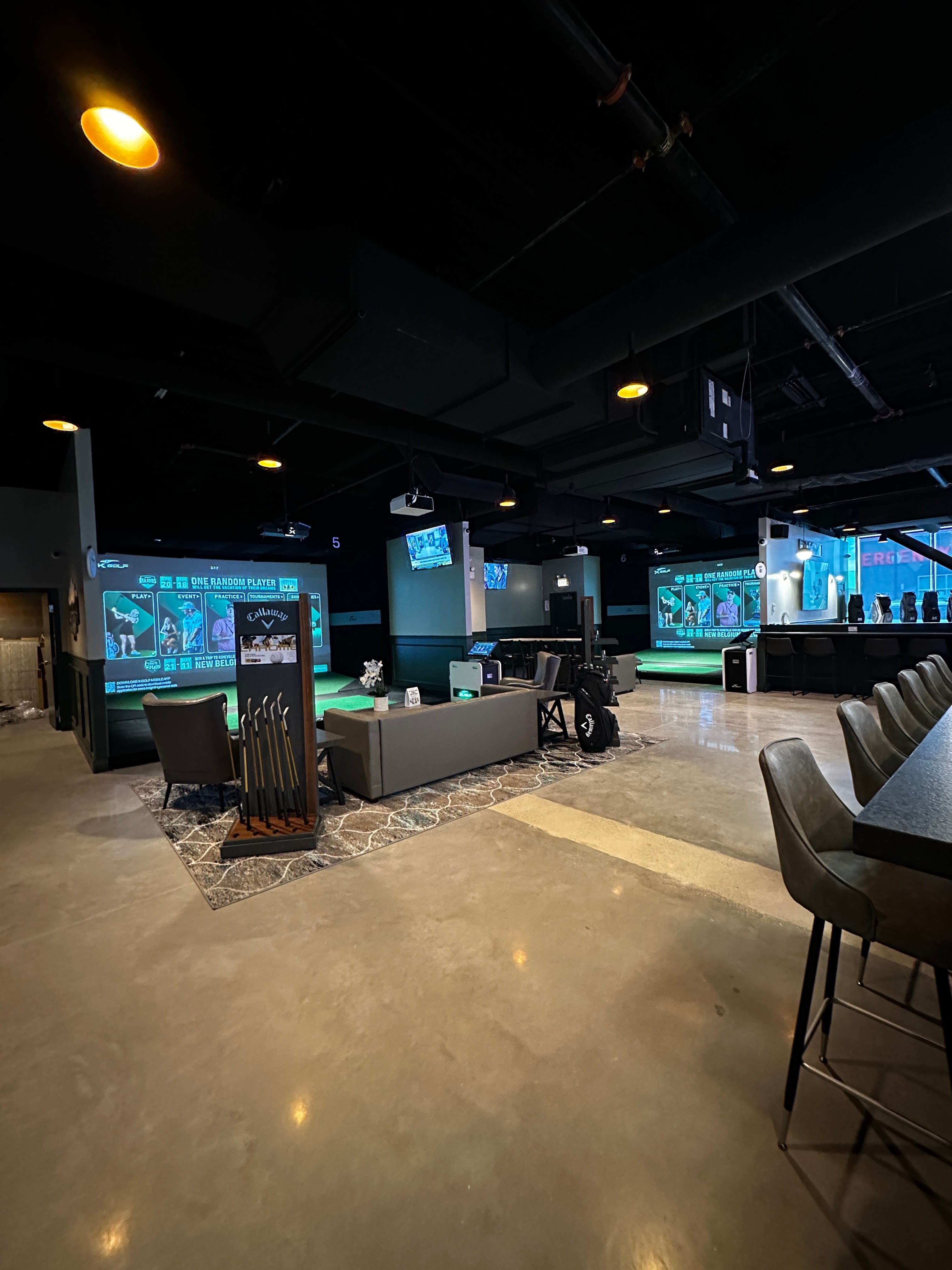 X-Golf South Loop - Image 5