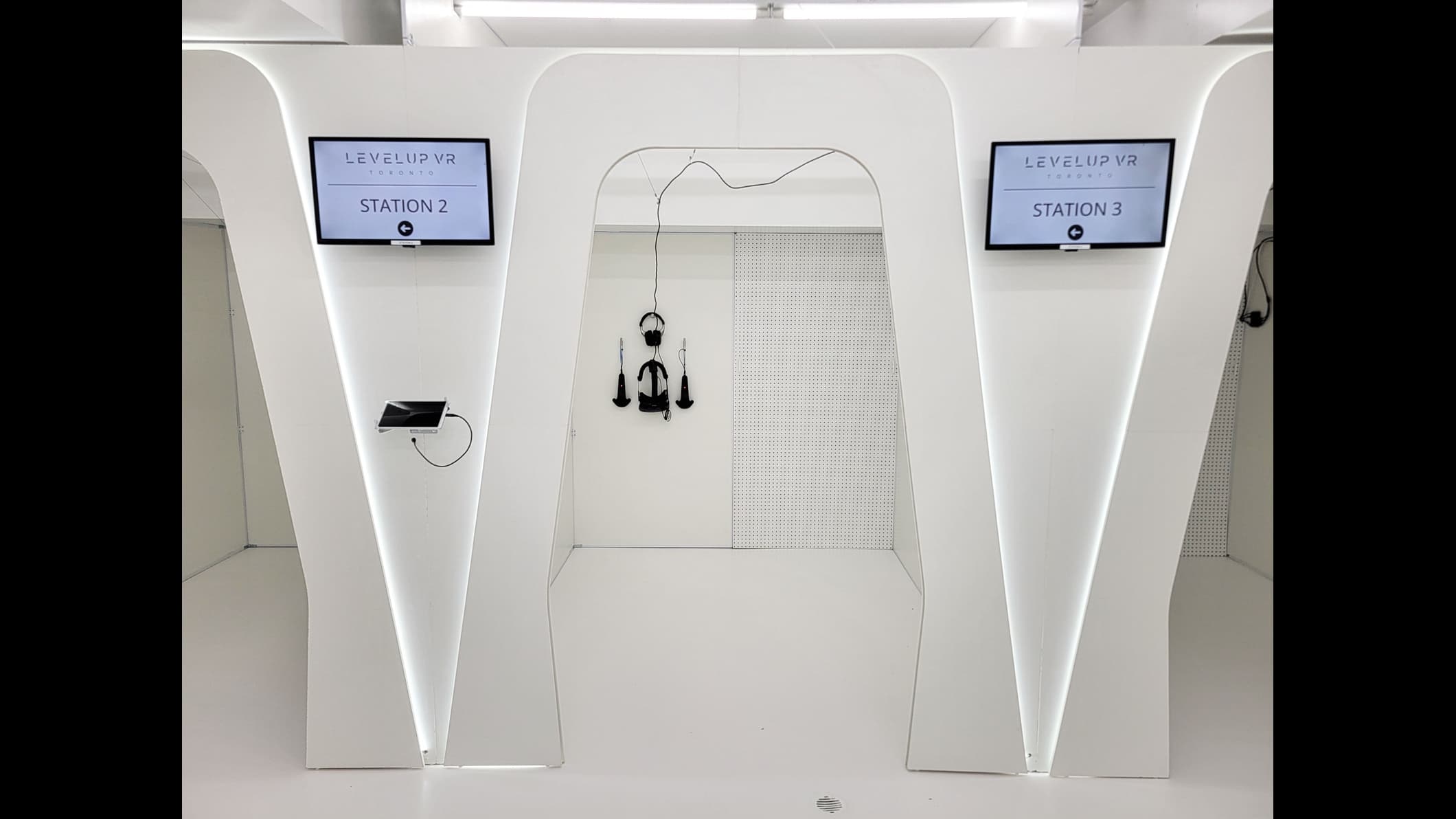 Levelup Virtual Reality (VR) Arcade | Events, Parties, & Team Building - Image 1