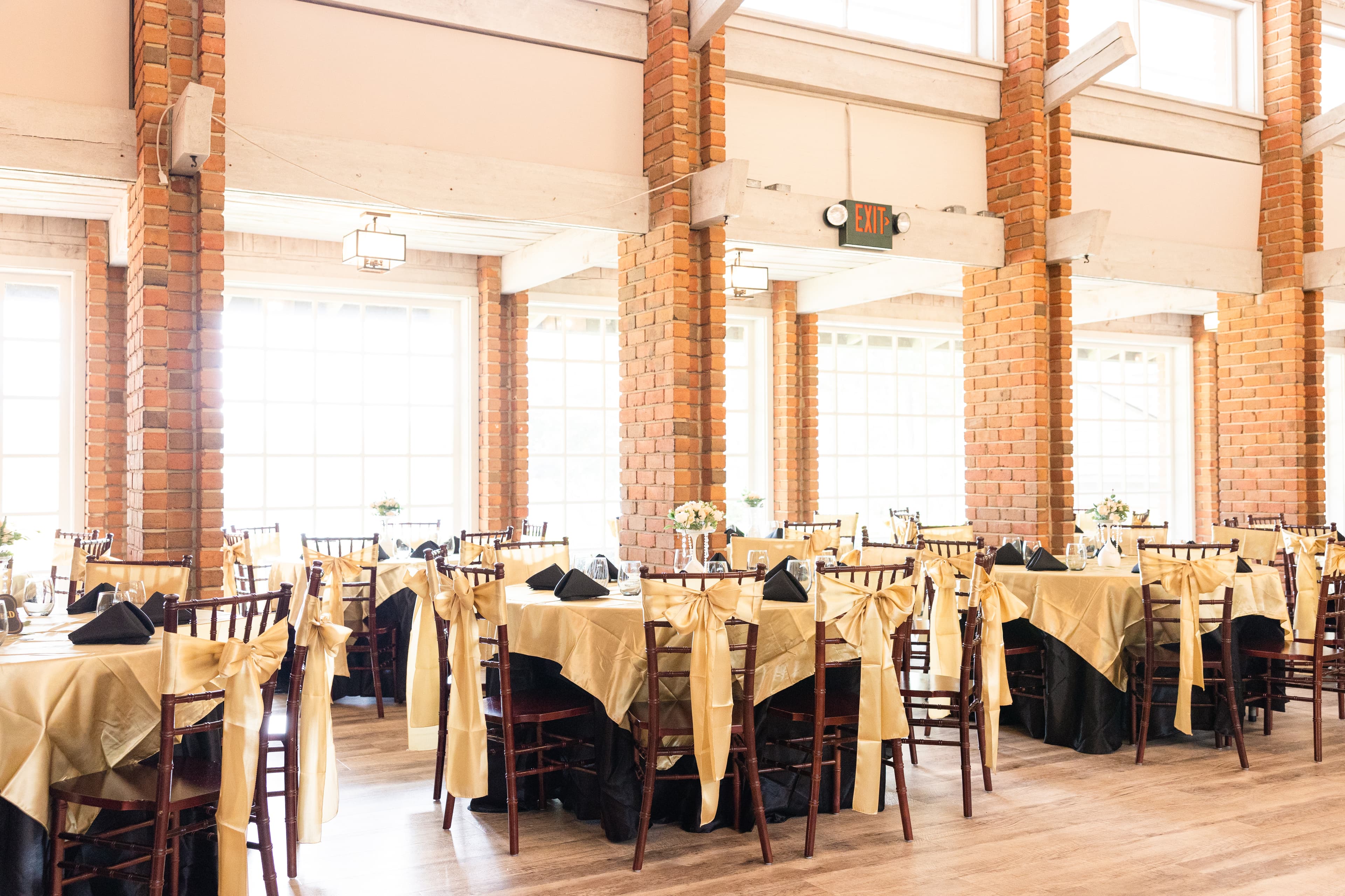 Hunting Hills Country Club - Image 7