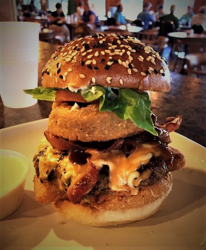 Dominion Golf Restaurant - Image 8