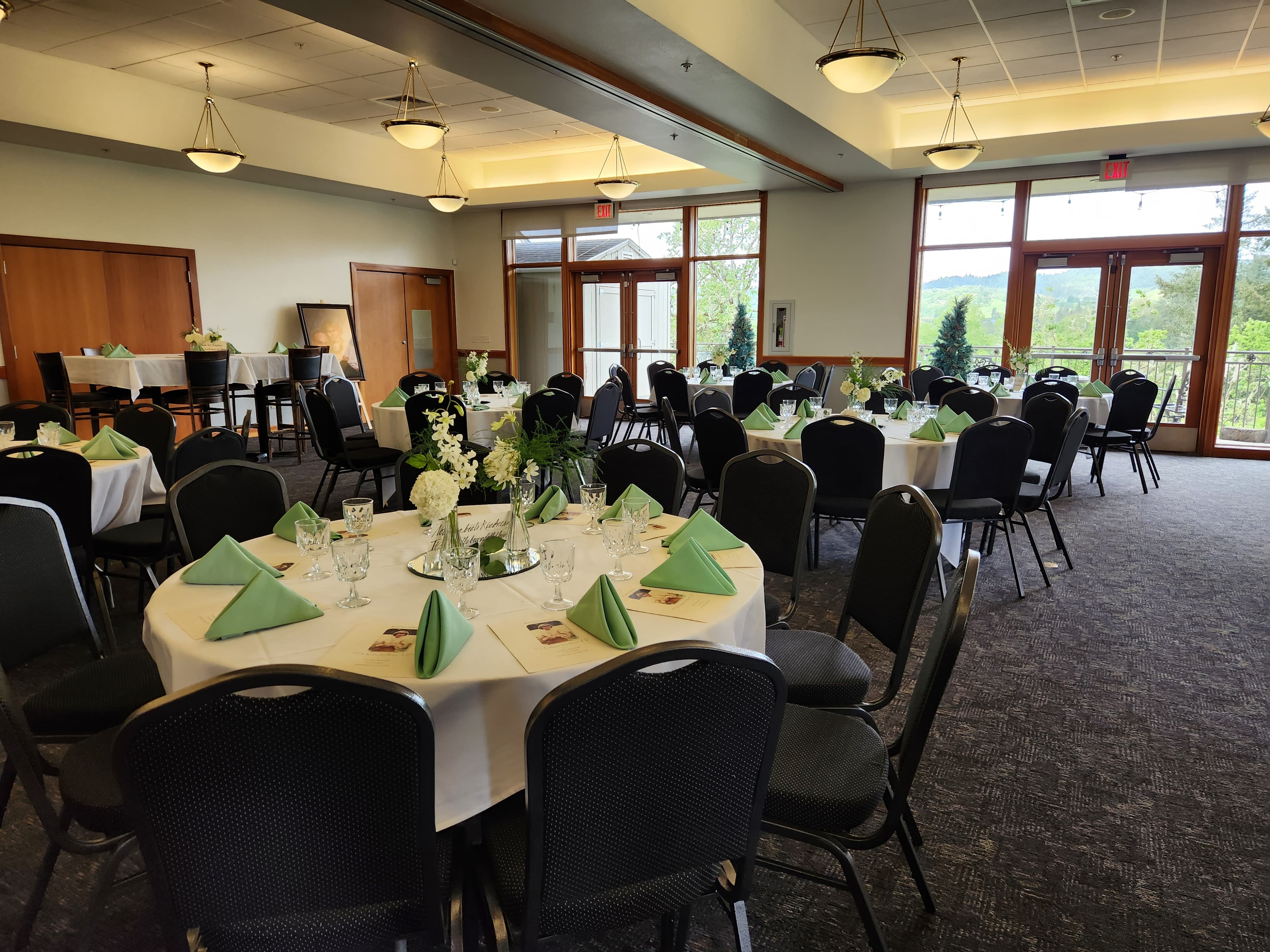 Roseburg Country Club - Image 8