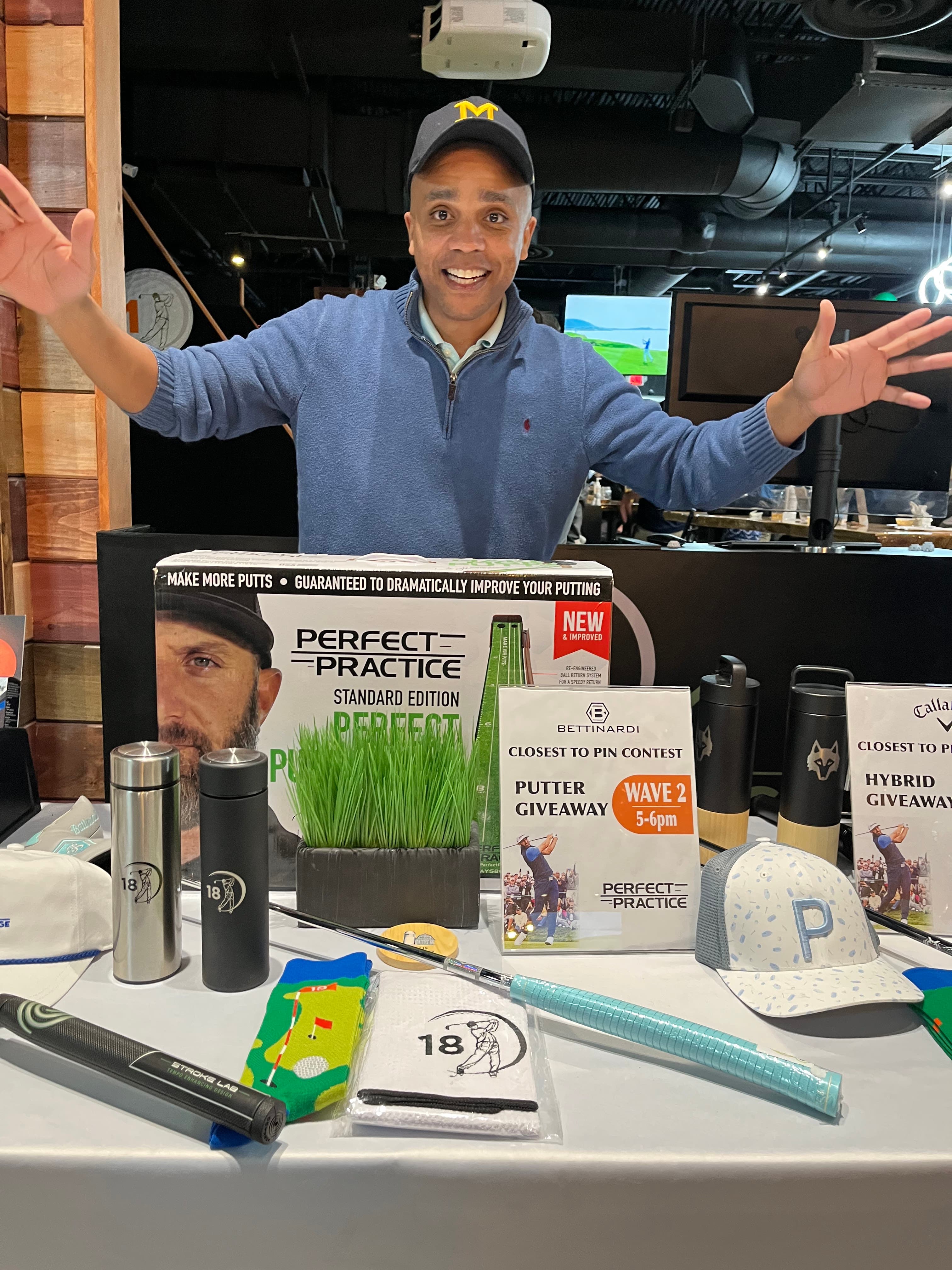 Golf Lounge 18 - Image 10