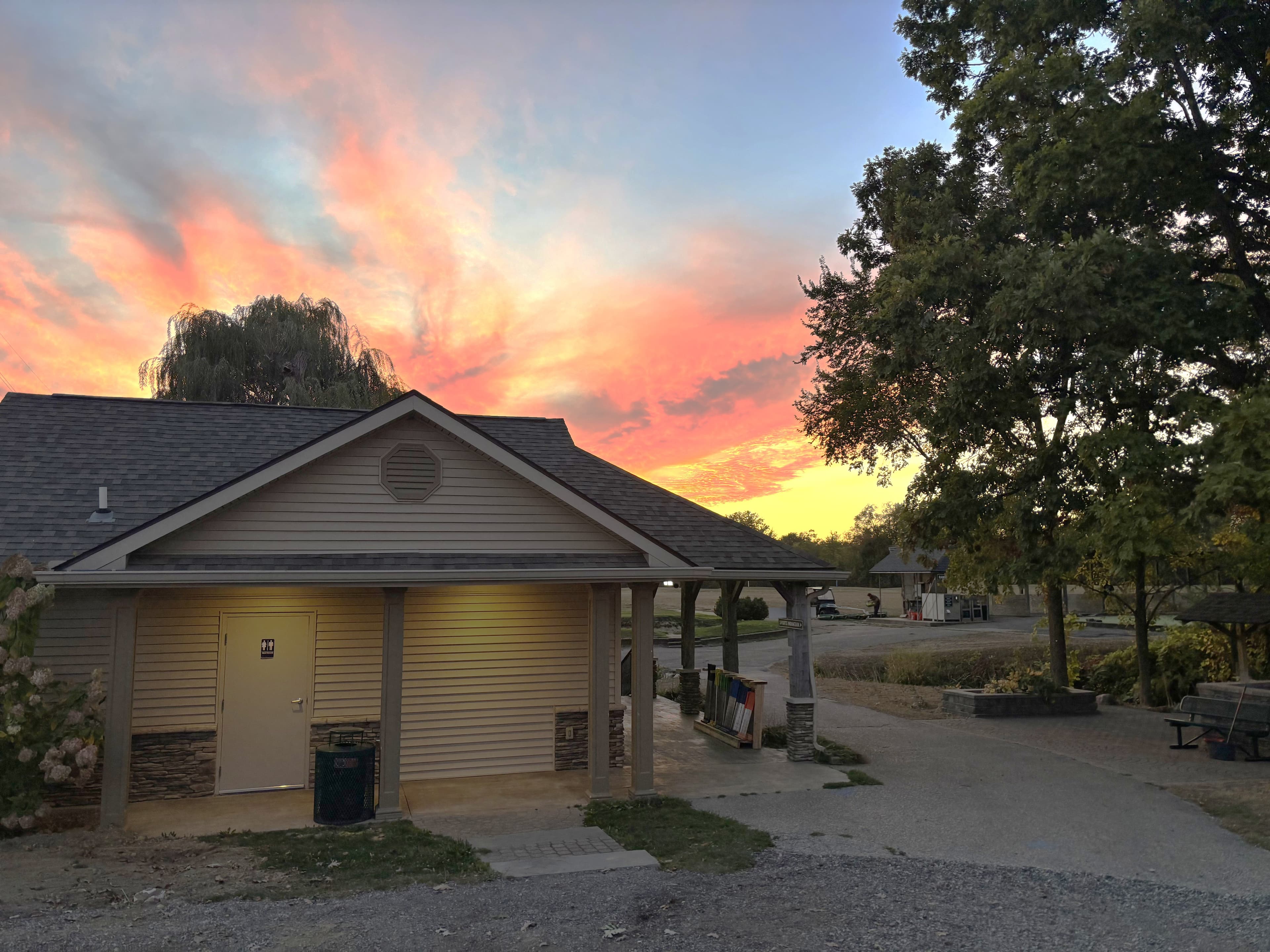 Willow Springs Golf Center - Image 4