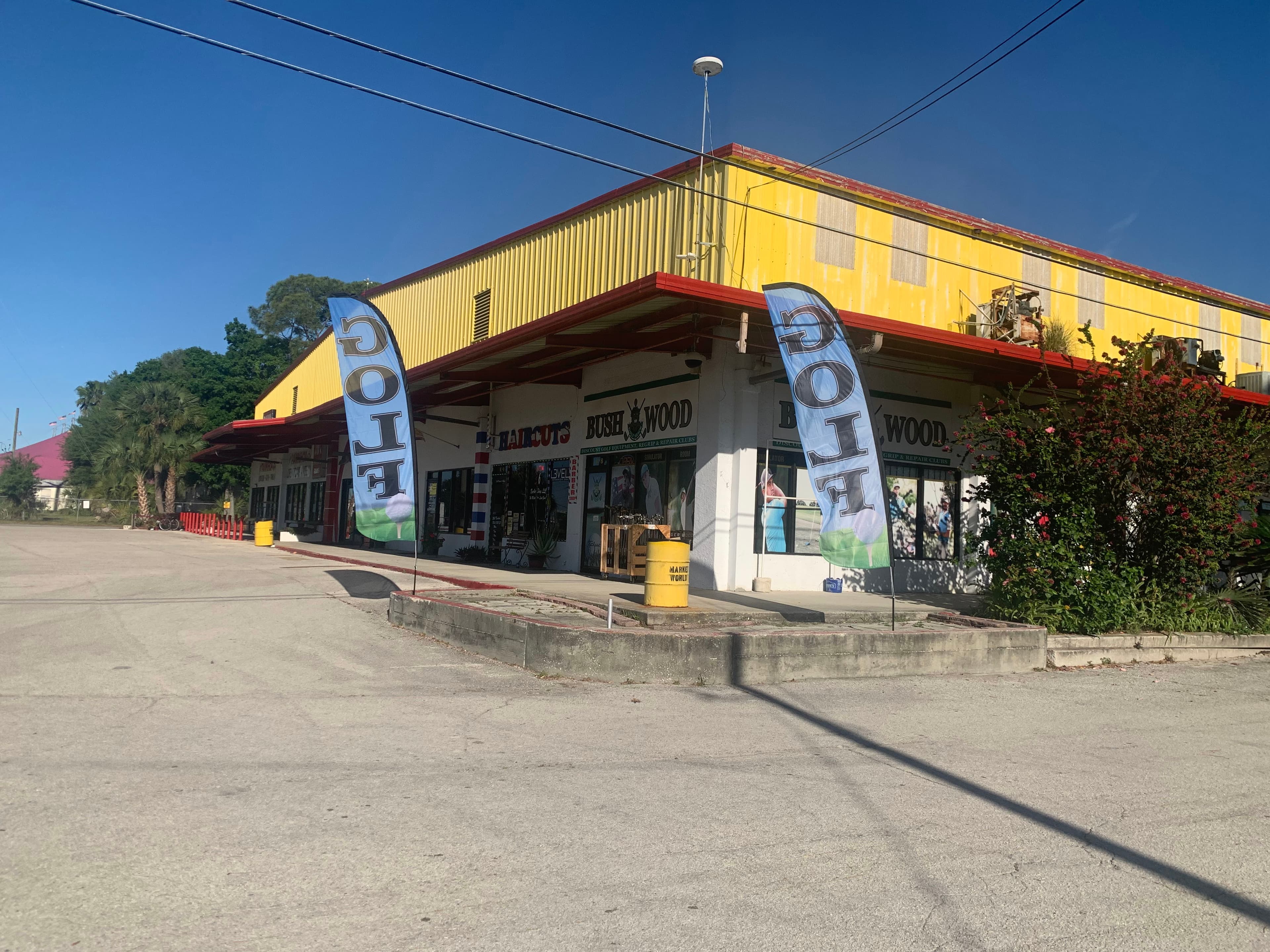 Bushwood Golf Shack - Image 5